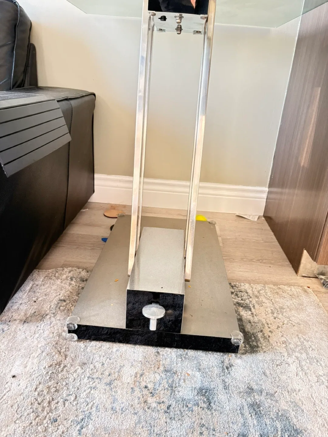 Glass Dining Table Set image indicator(3)