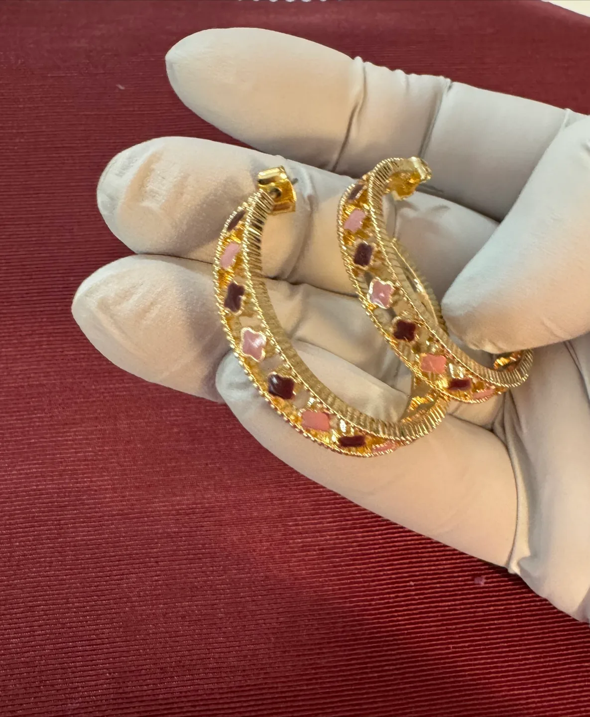 NEW! Gold Plated Hoop Earrings Clovers Pink & Plum Enamel image indicator(6)