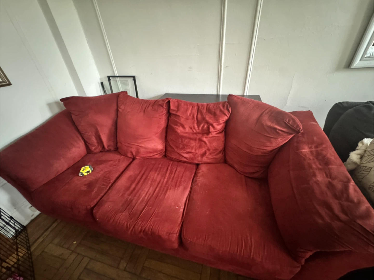 Red Velvet Sofa - photo 2
