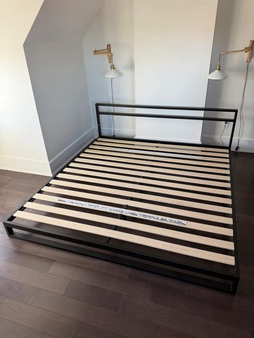 Black Platform Bed Frame - King Size image indicator(4)