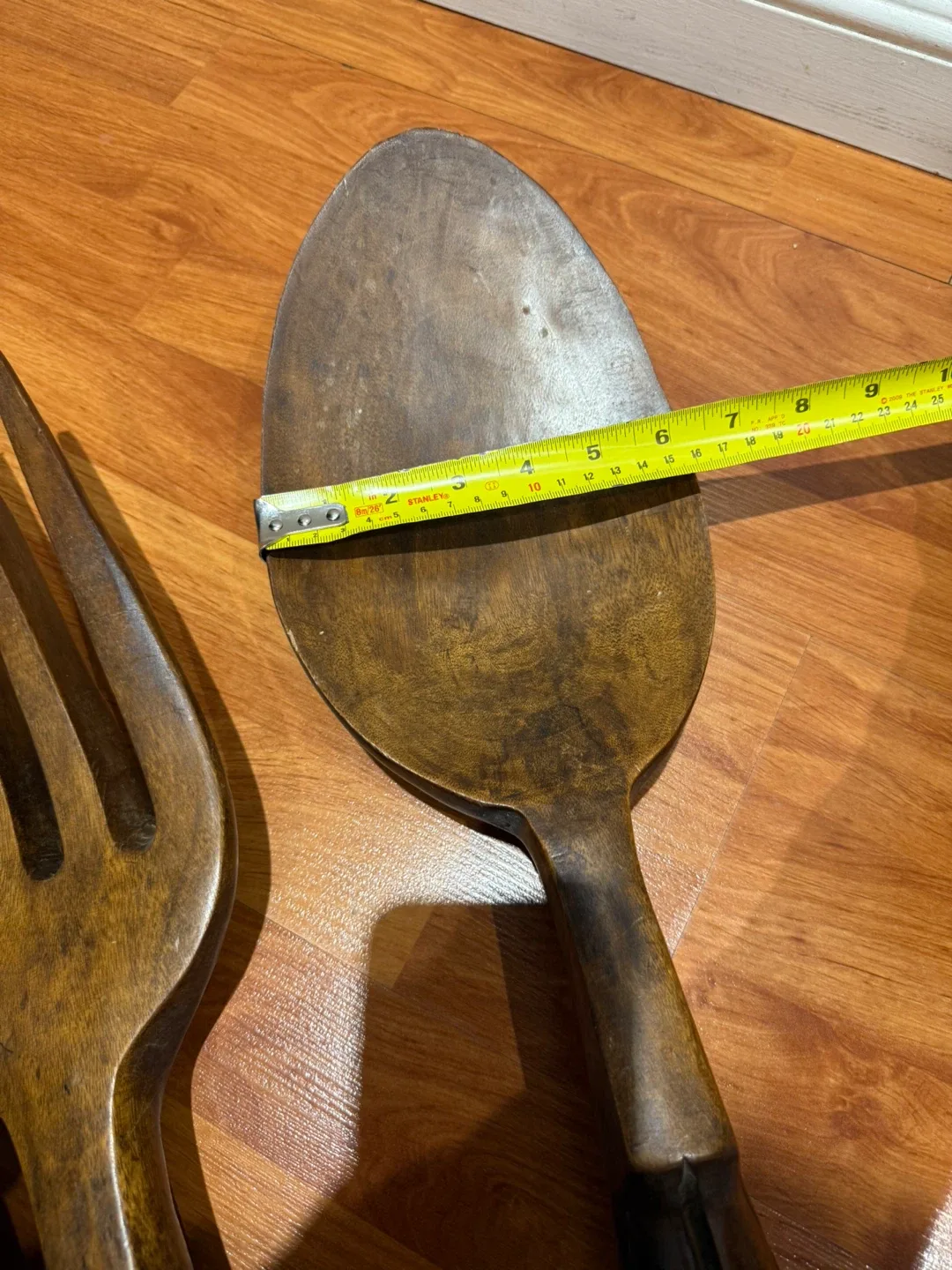 Large Decorative Wooden Spoon and Fork Set image indicator(5)