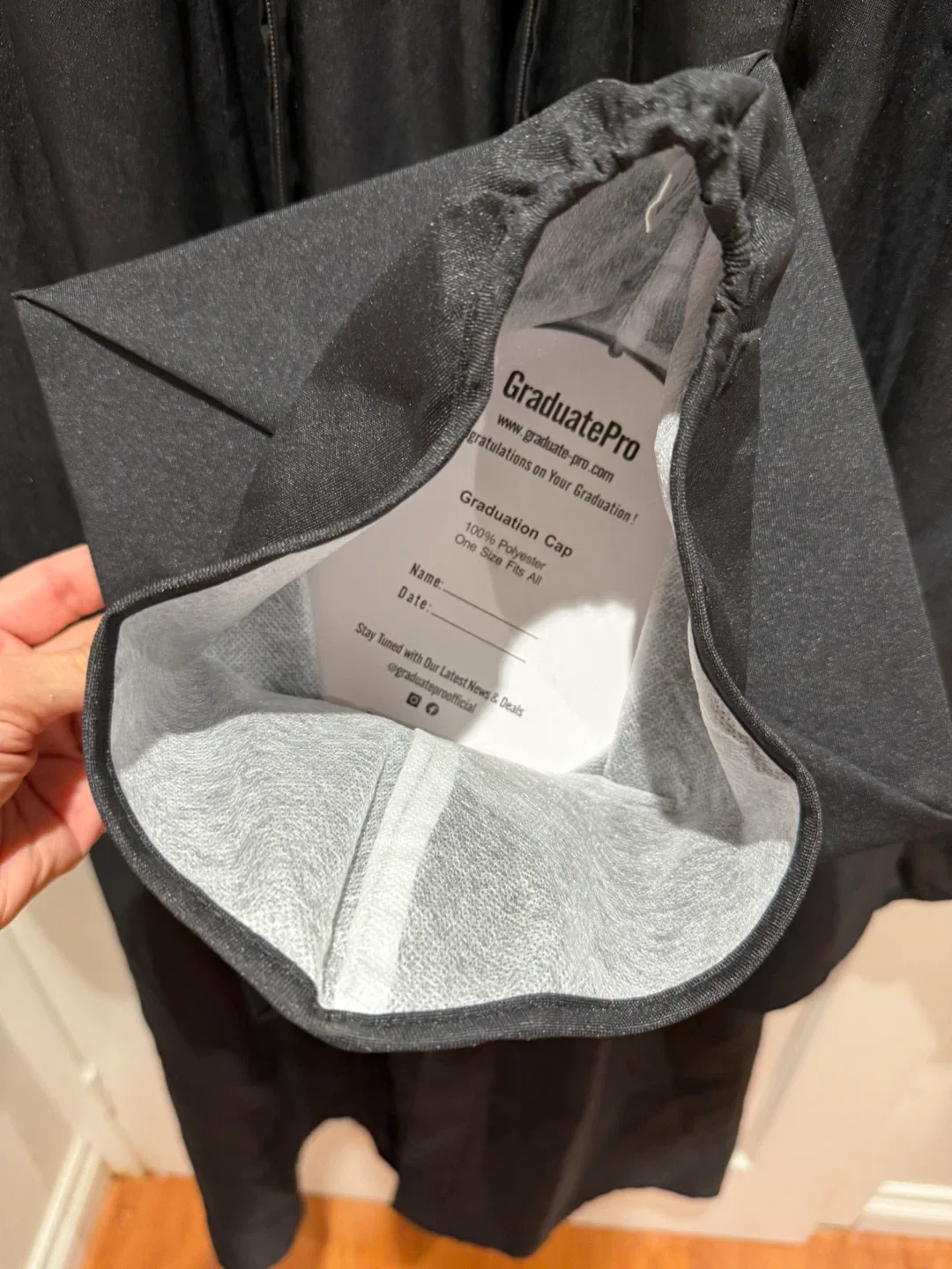 GraduatePro Graduation Gown & Cap - 5'6"-5'8" image indicator(3)