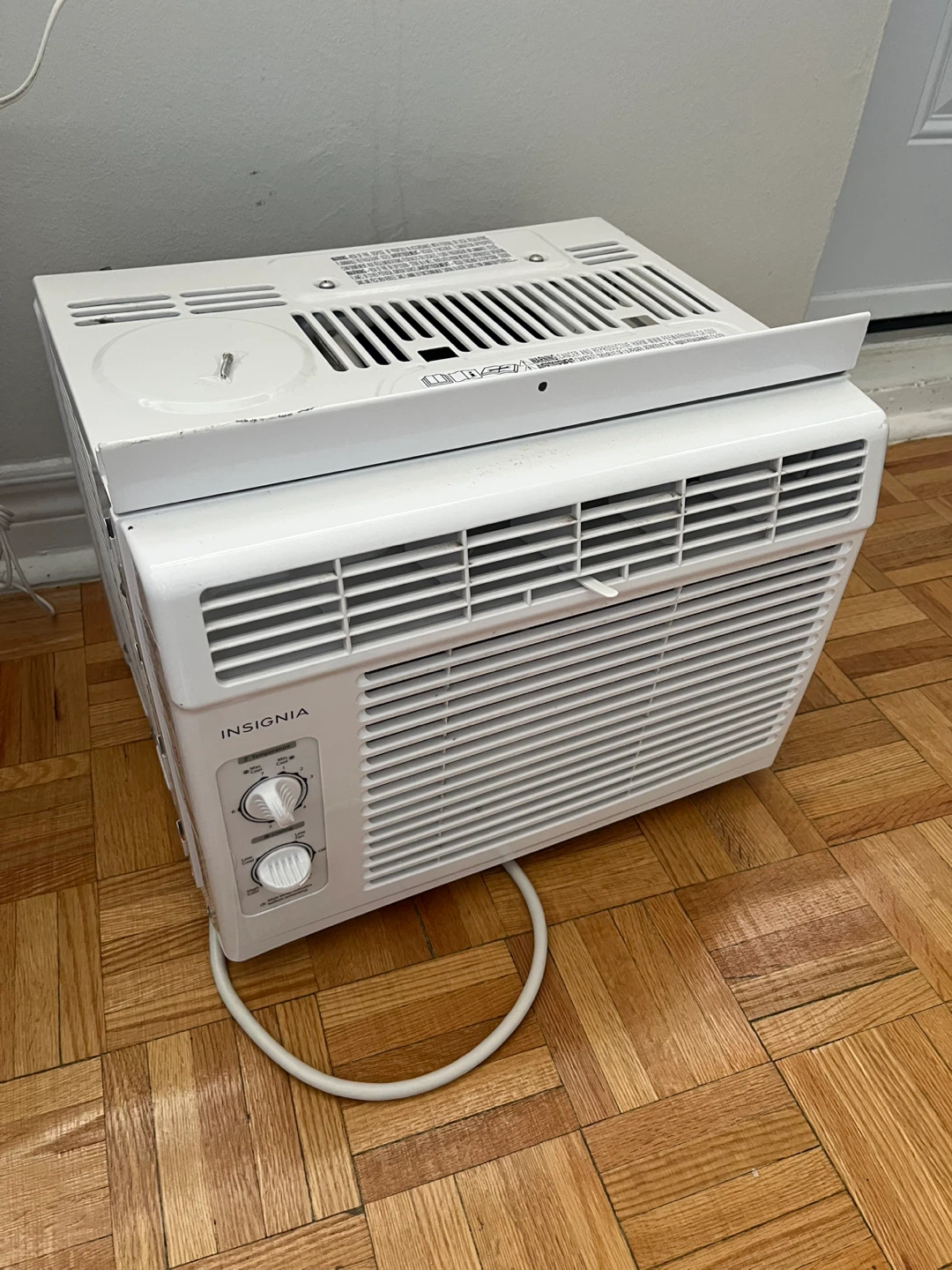 Insignia Window Air Conditioner