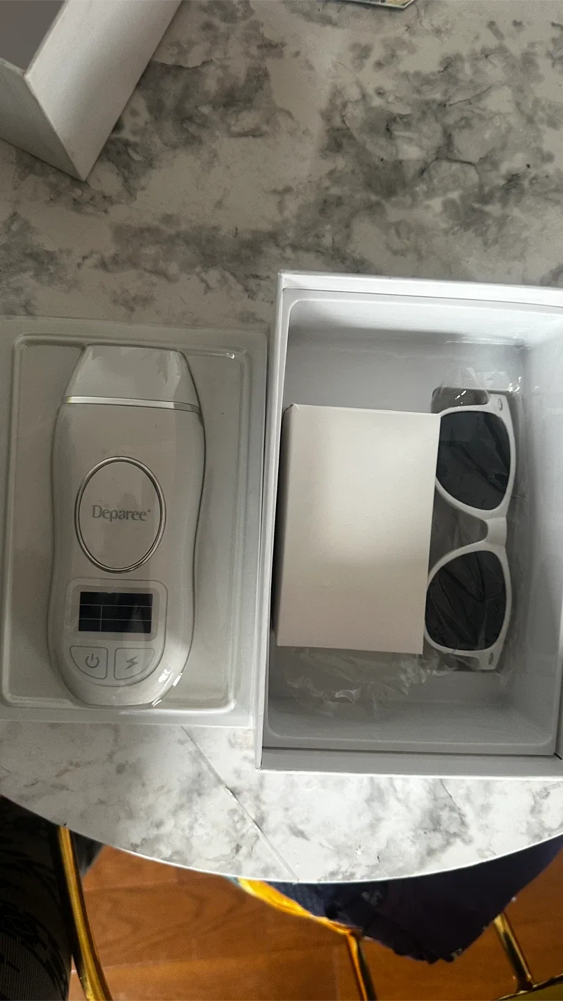 Deparee IPL Hair Removal Device - New