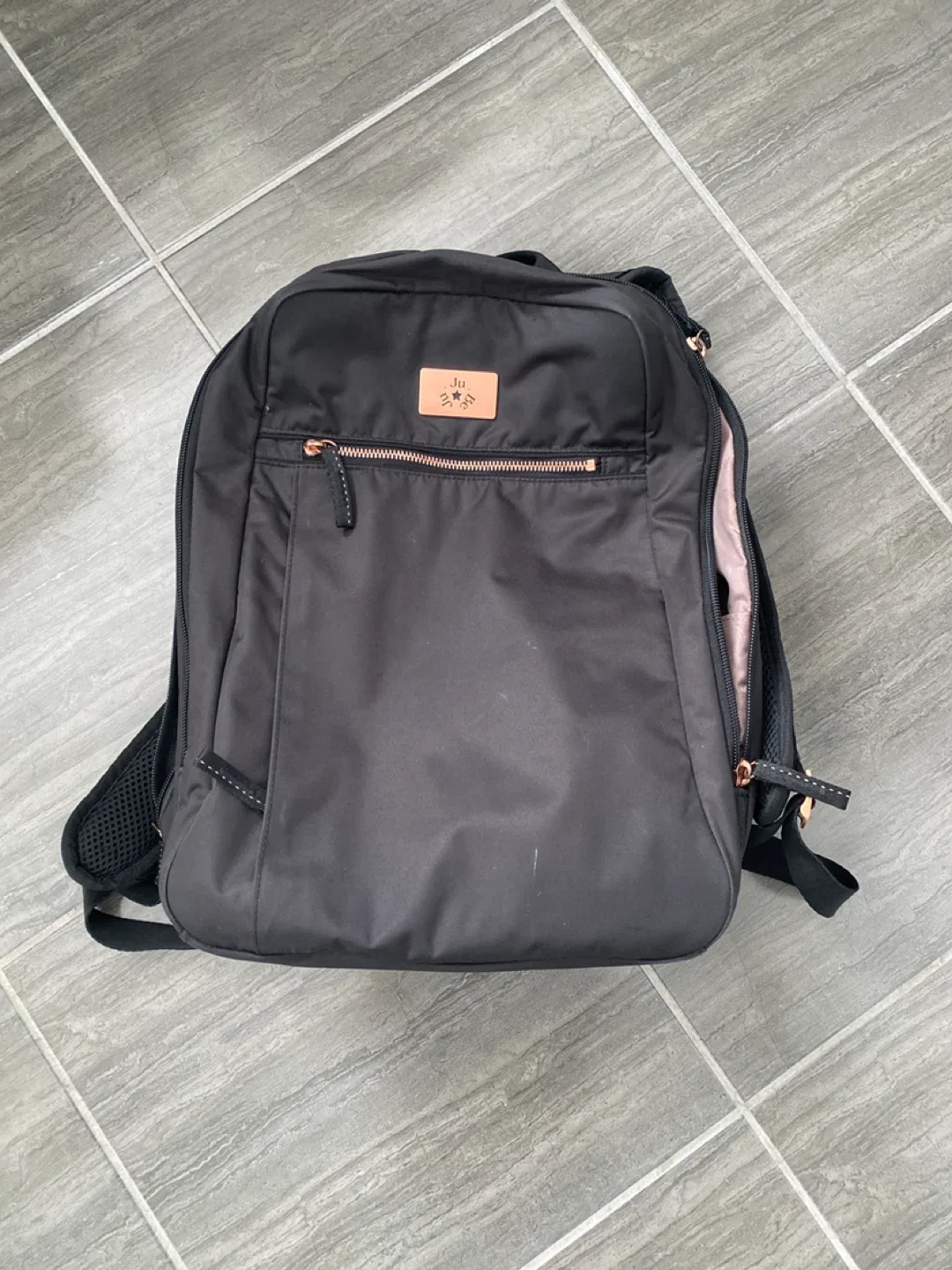 JuJuBe Diaper Bag image indicator(4)