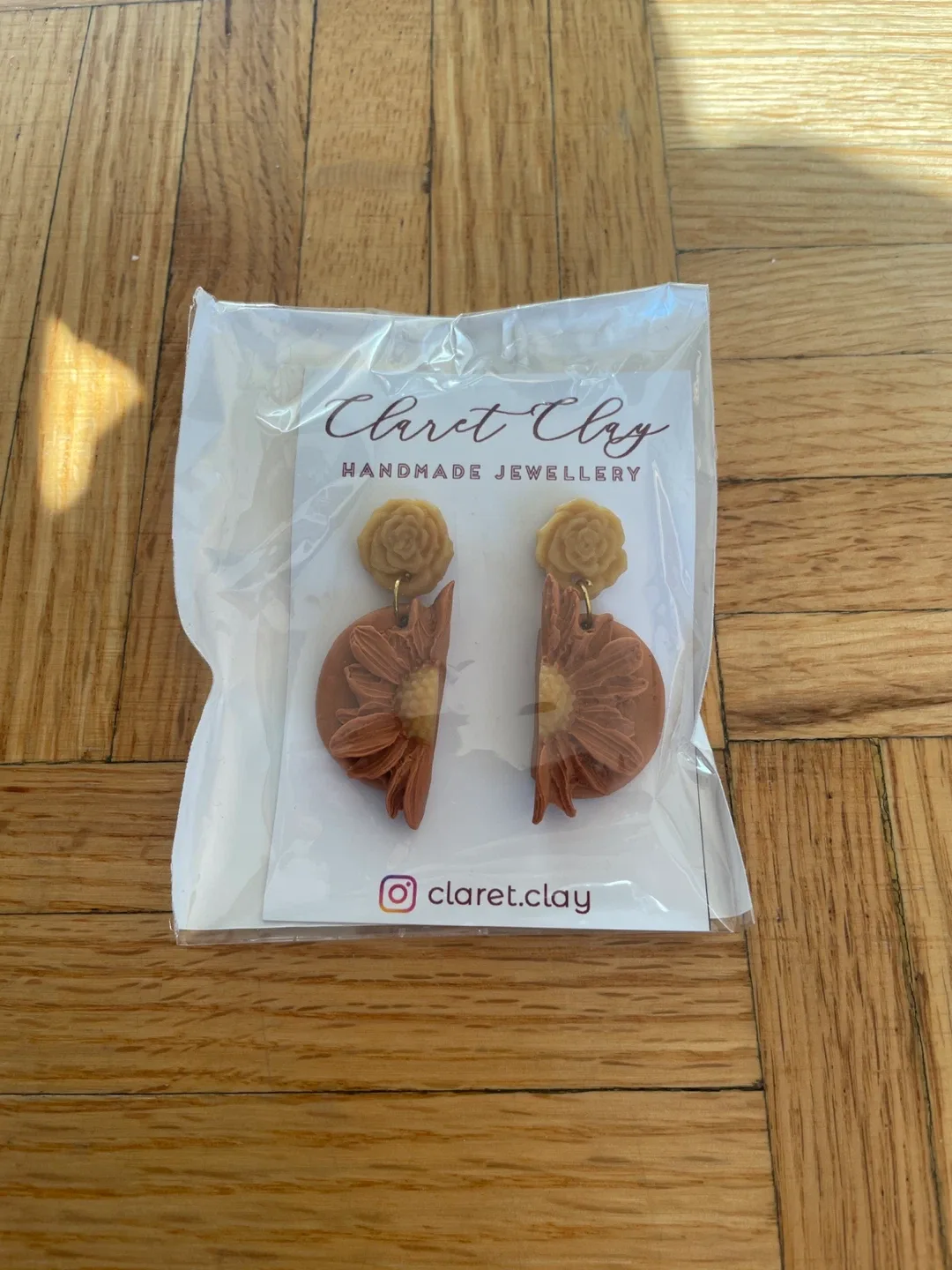 Claret Clay Handmade Flower Earrings - New!