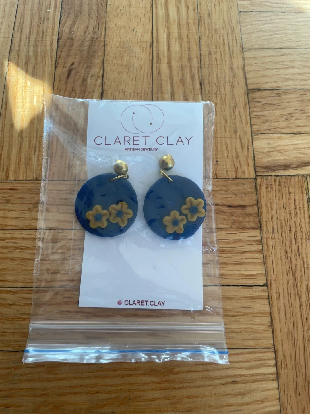 Claret Clay Artisan Navy Flower Earrings - New