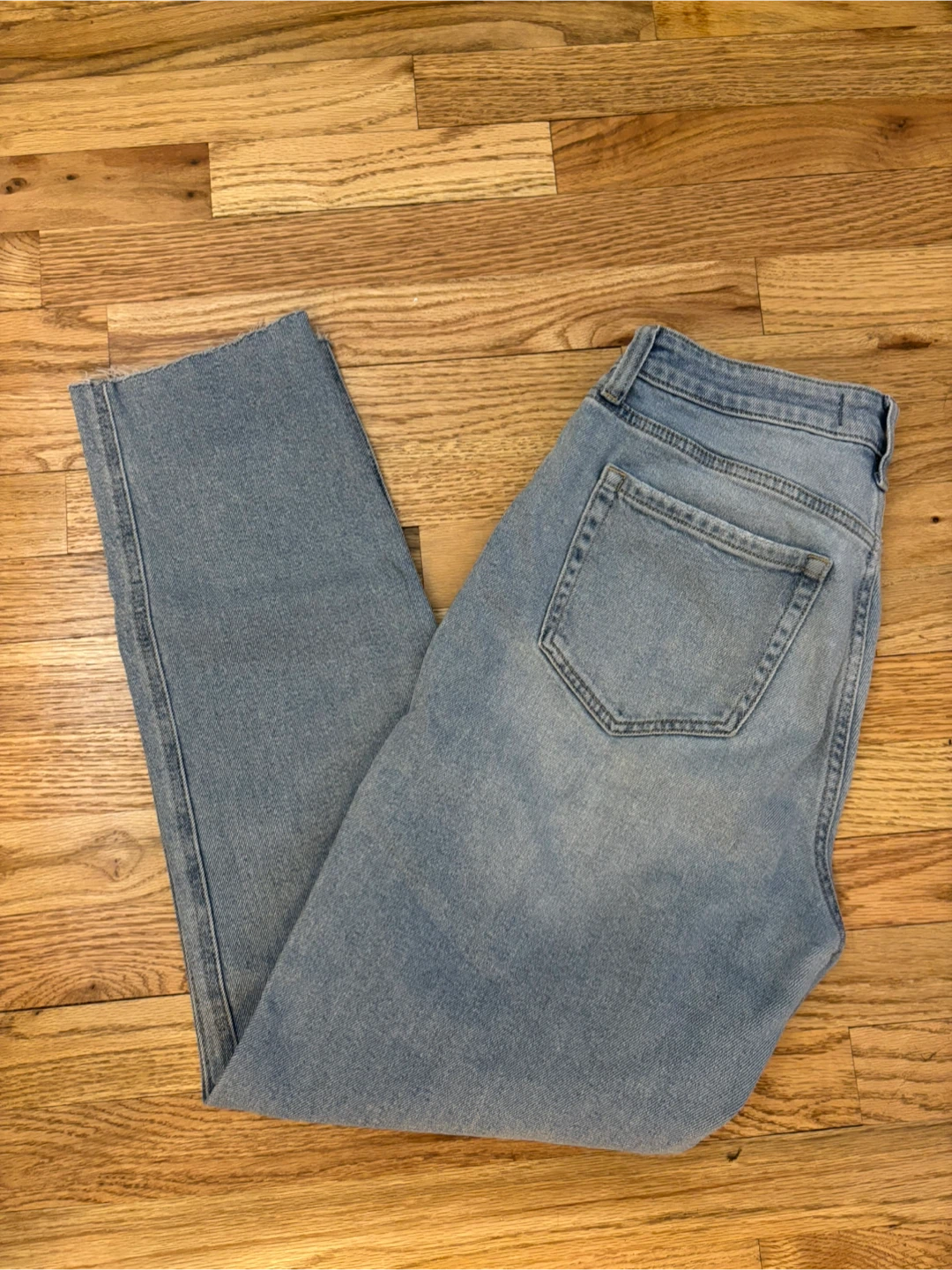 Hollister Ultra High Rise Mom Jeans W28 L29 - photo 3