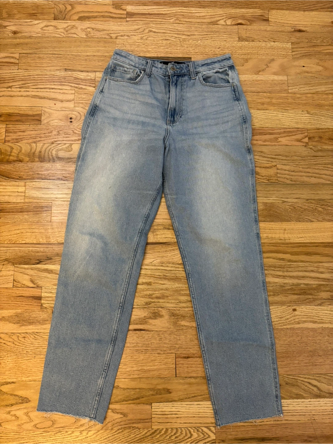 Hollister Ultra High Rise Mom Jeans W28 L29