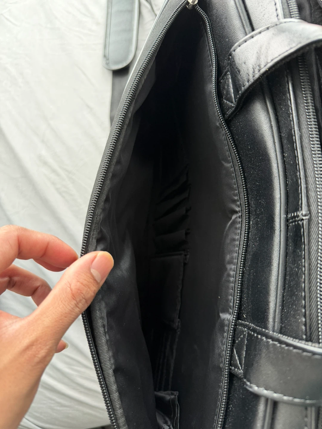 Samsonite Luggage Leather Slim Briefcase - photo 3