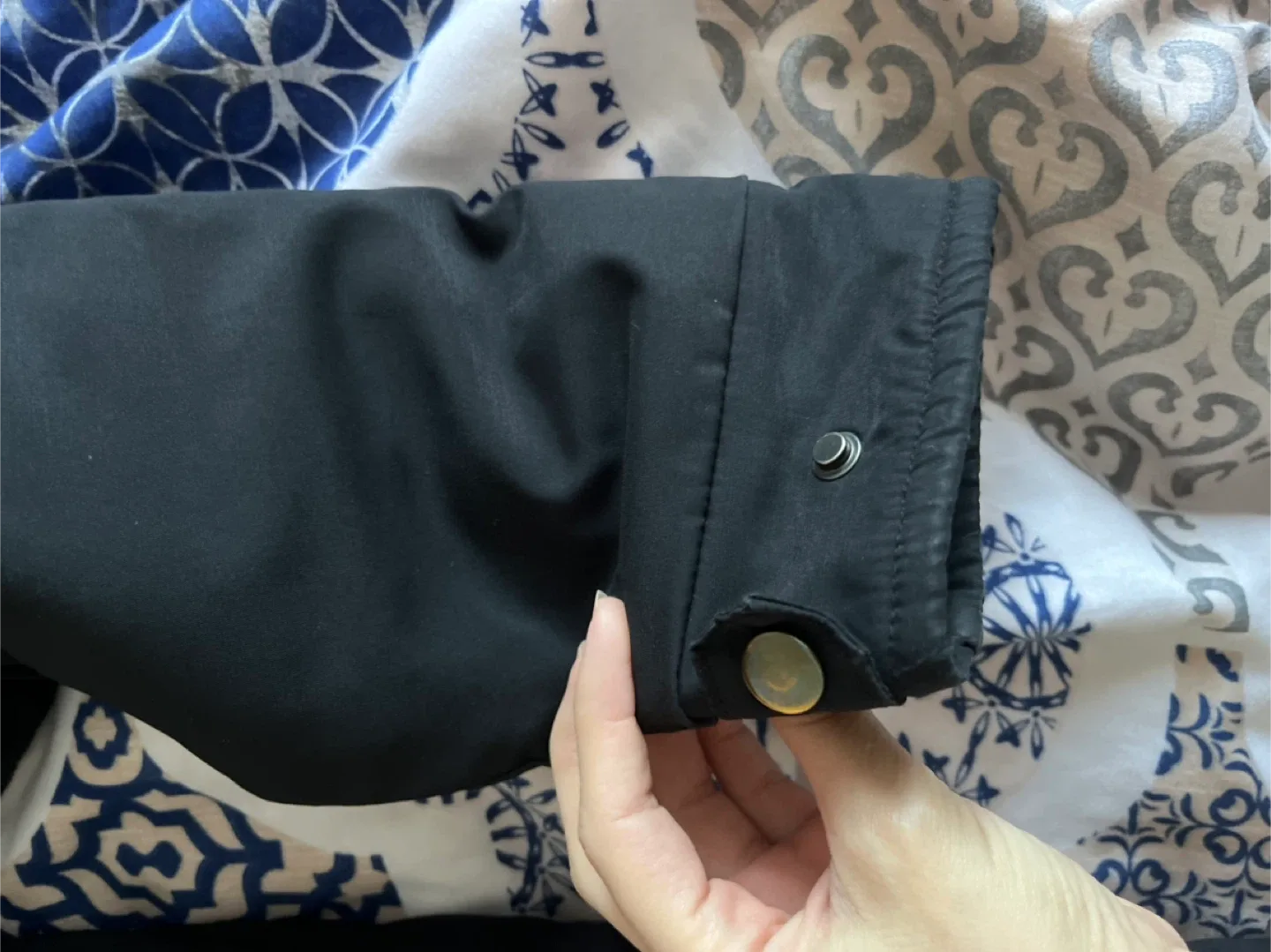 Black Long Winter Coat with Faux Fur Hood image indicator(5)