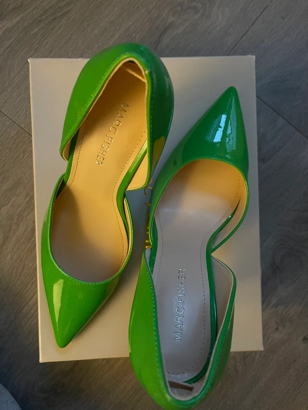 Mixed Women's Shoes: Marc Fisher, Ralph Lauren, Ted Baker image indicator(2)