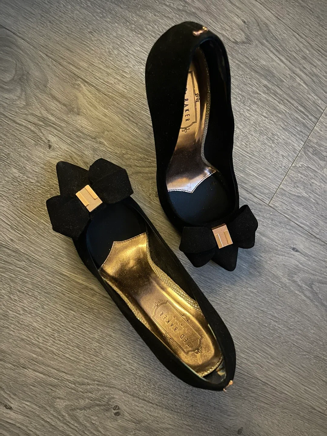 Mixed Women's Shoes: Marc Fisher, Ralph Lauren, Ted Baker image indicator(3)