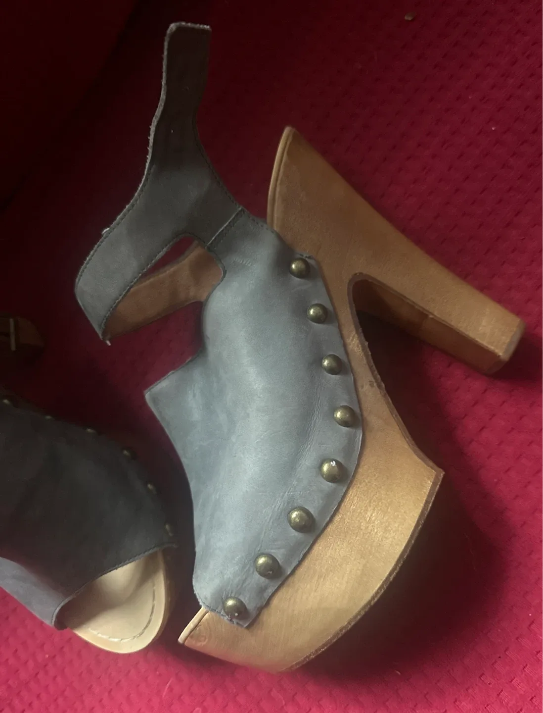 J.LITVACK Gray Leather Heeled Sandals image indicator(7)