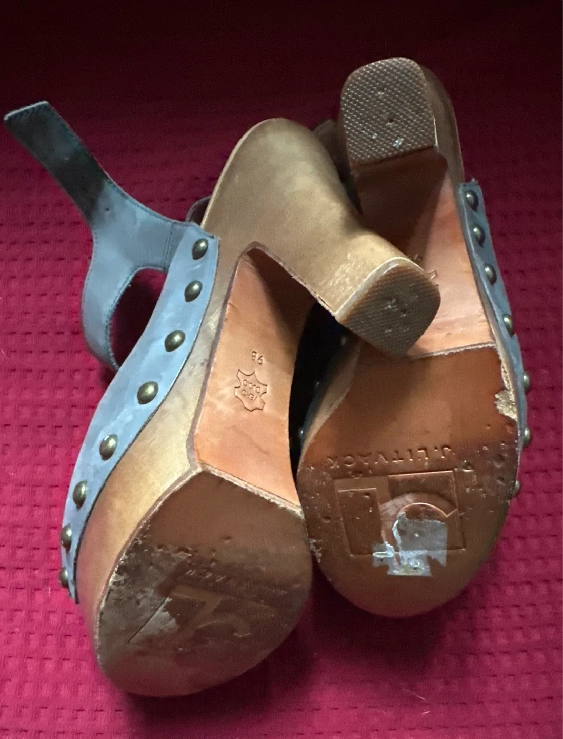 J.LITVACK Gray Leather Heeled Sandals image indicator(6)
