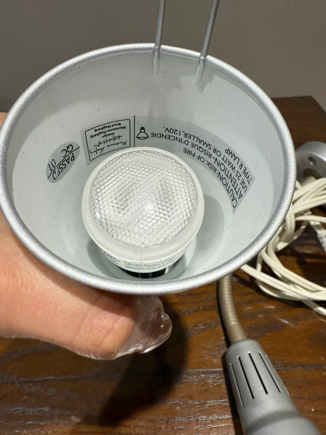 IKEA Kvart double wall lamp image indicator(3)