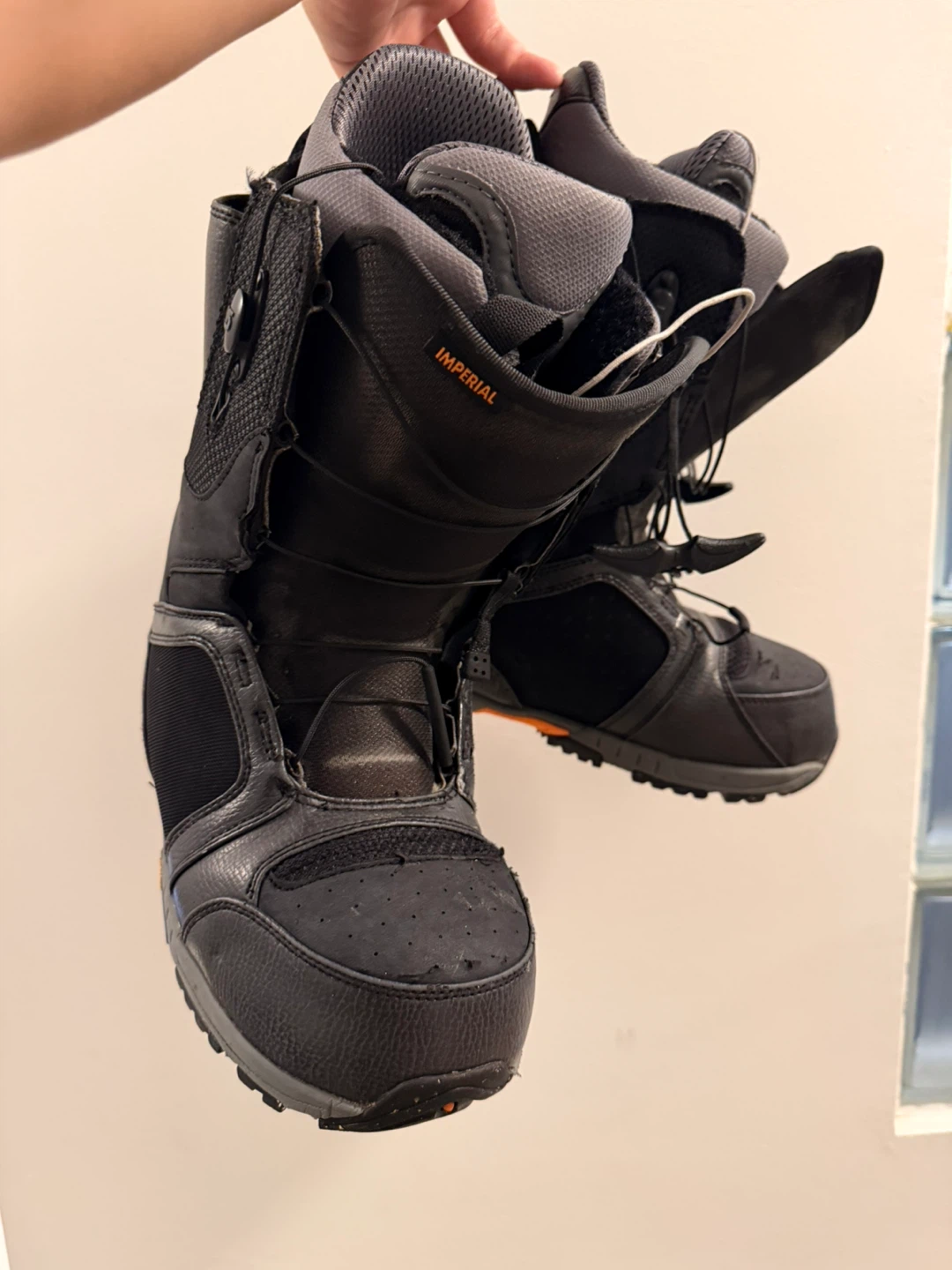 Burton Snowboard Set and Gear - photo 4