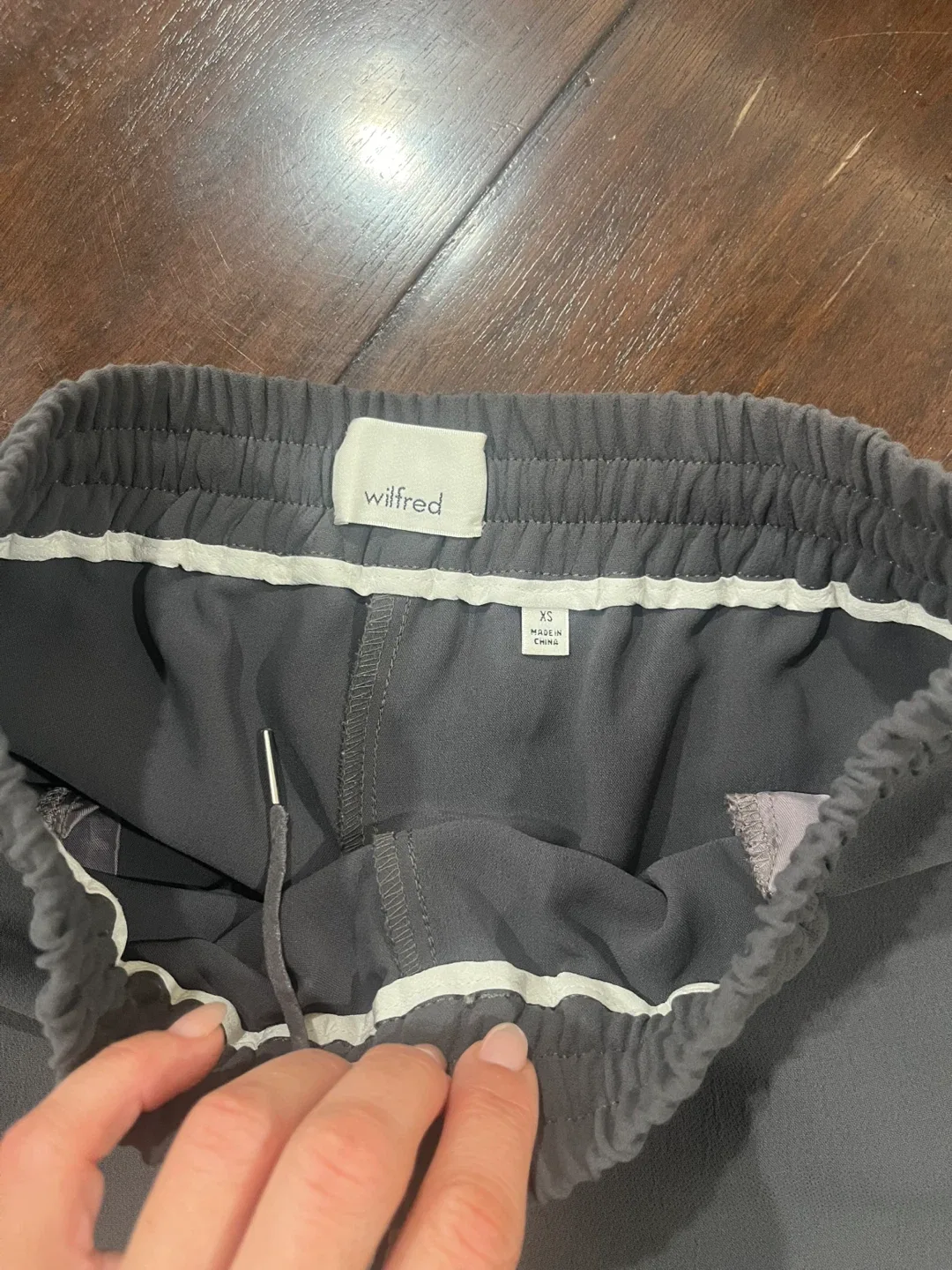 Wilfred Free Fleece Mega Sweatpant - Size S image indicator(2)