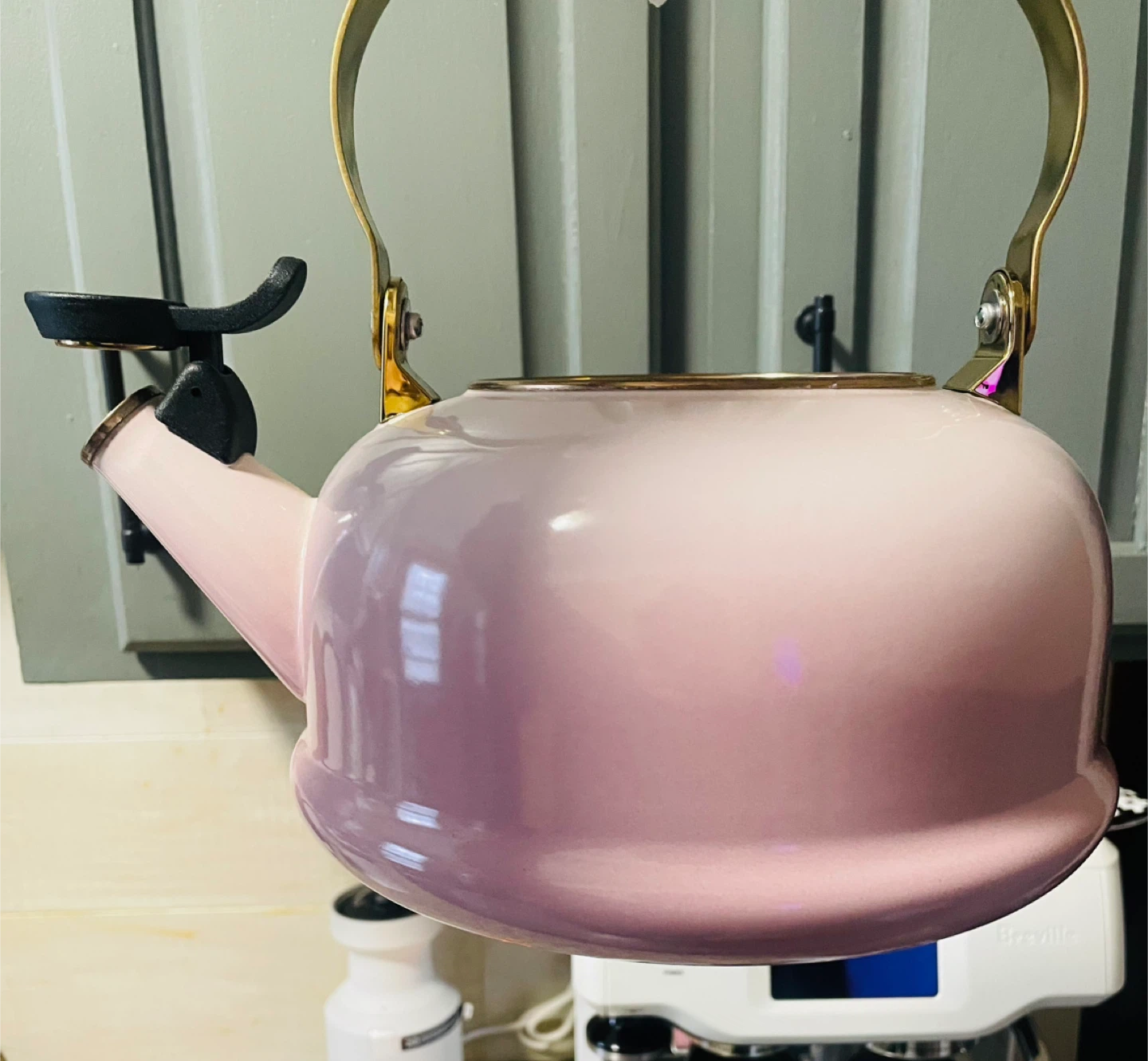 Le Creuset Pink Enamel Kettle - 1.7 qt - photo 3