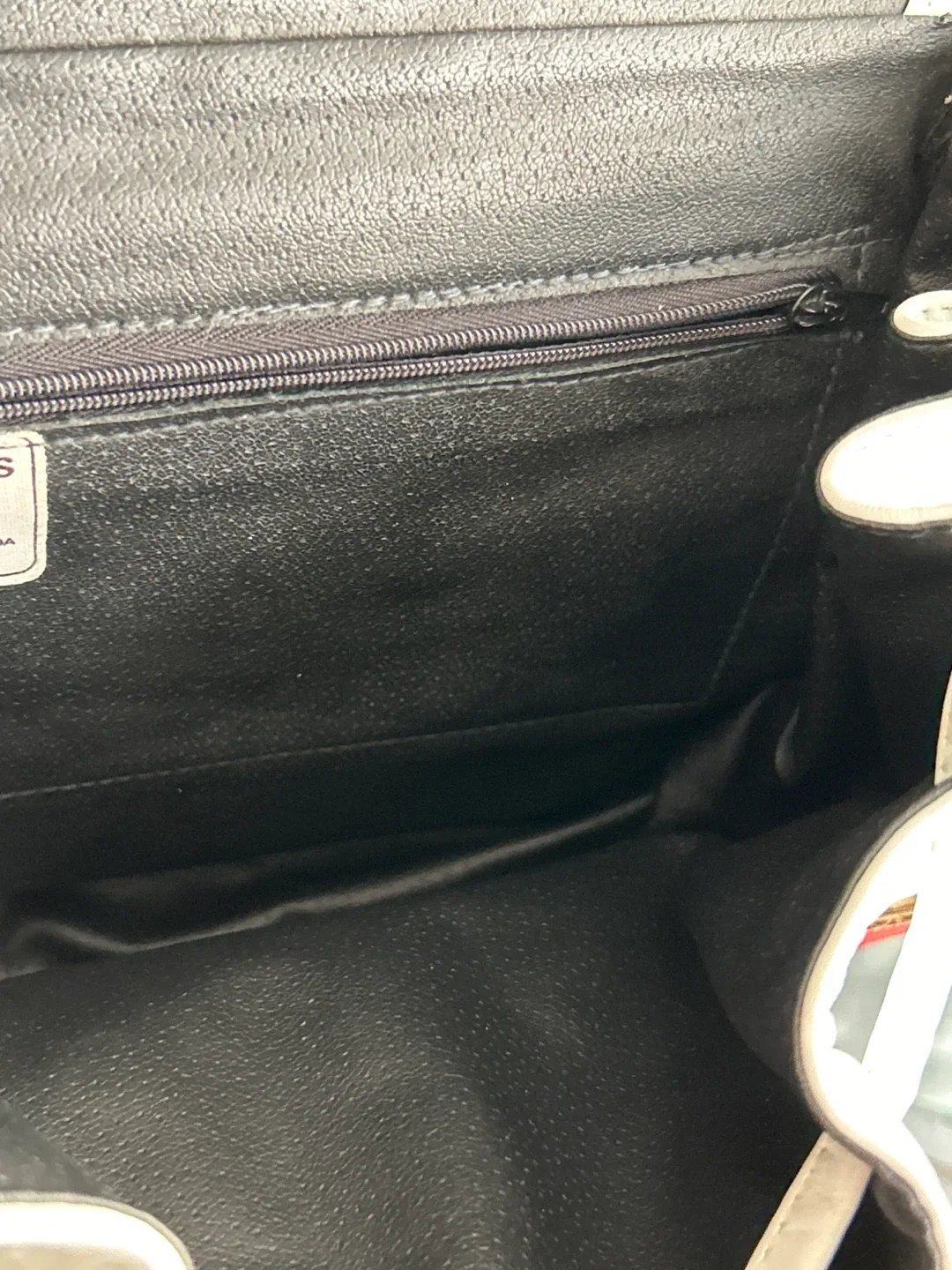 Vintage White Genuine Leather Shoulder Bag image indicator(7)