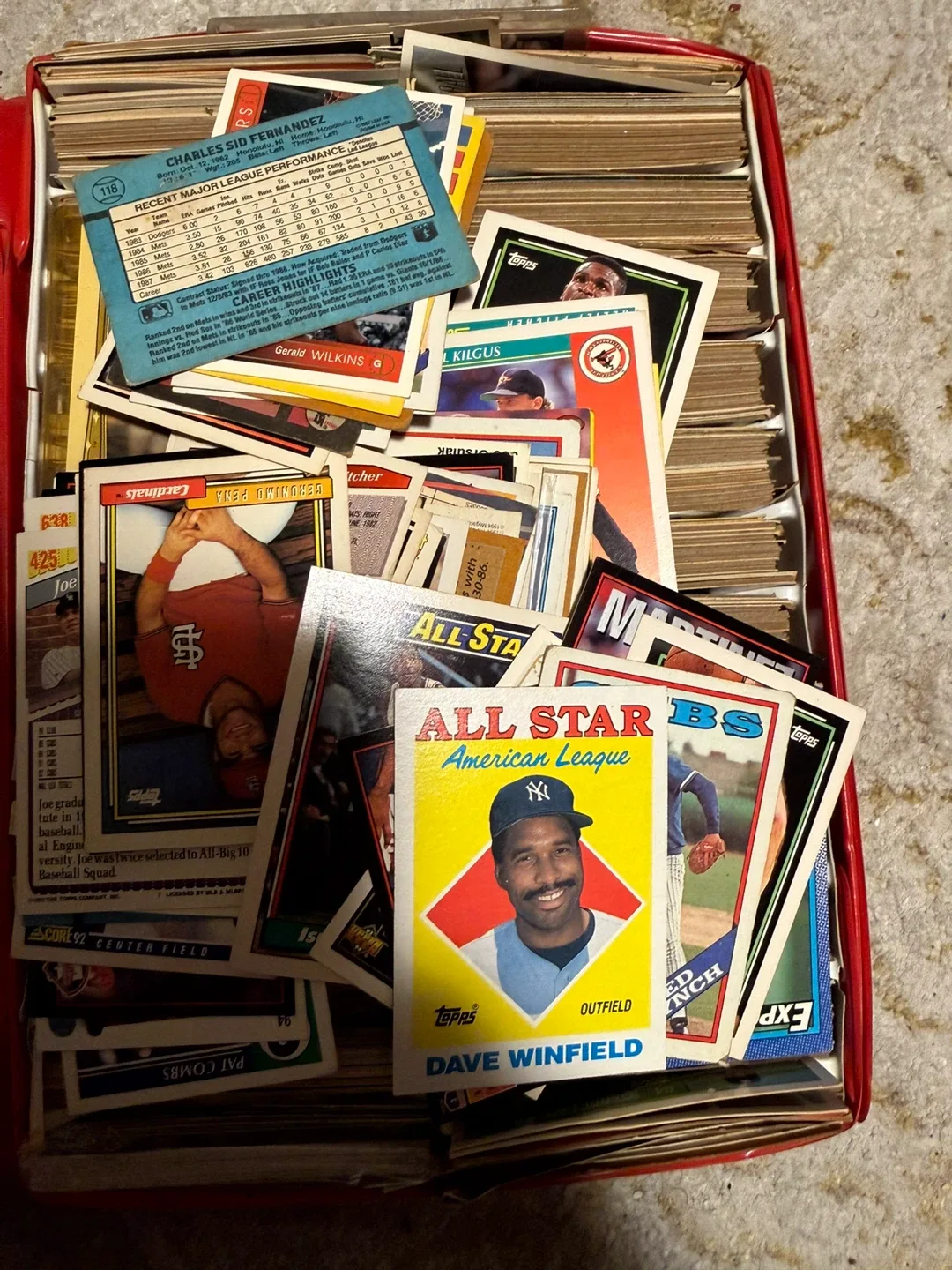 Vintage 1987 Tara Toy Baseball Card Case with Cards image indicator(2)
