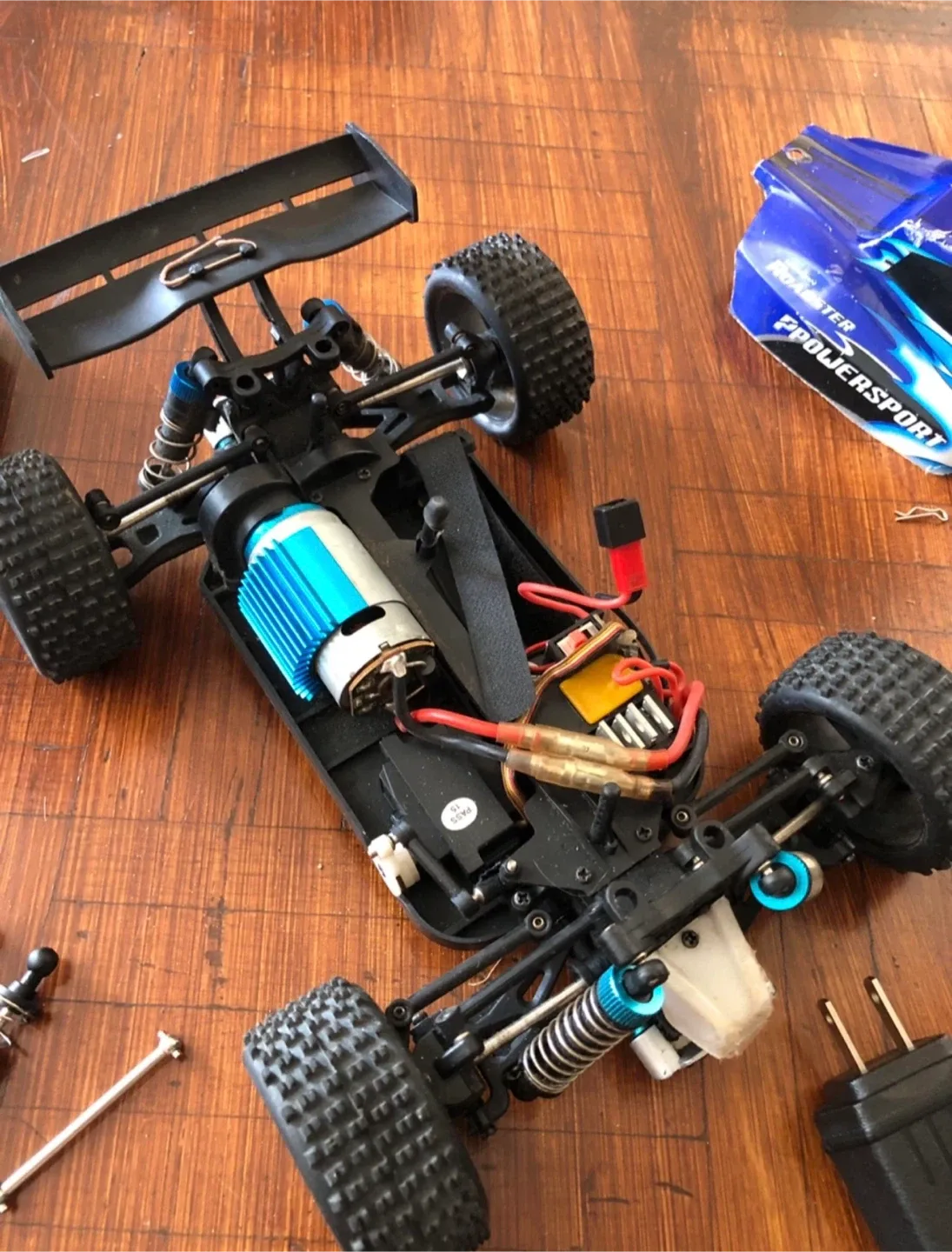 RC Powersport Monster Truck image indicator(2)