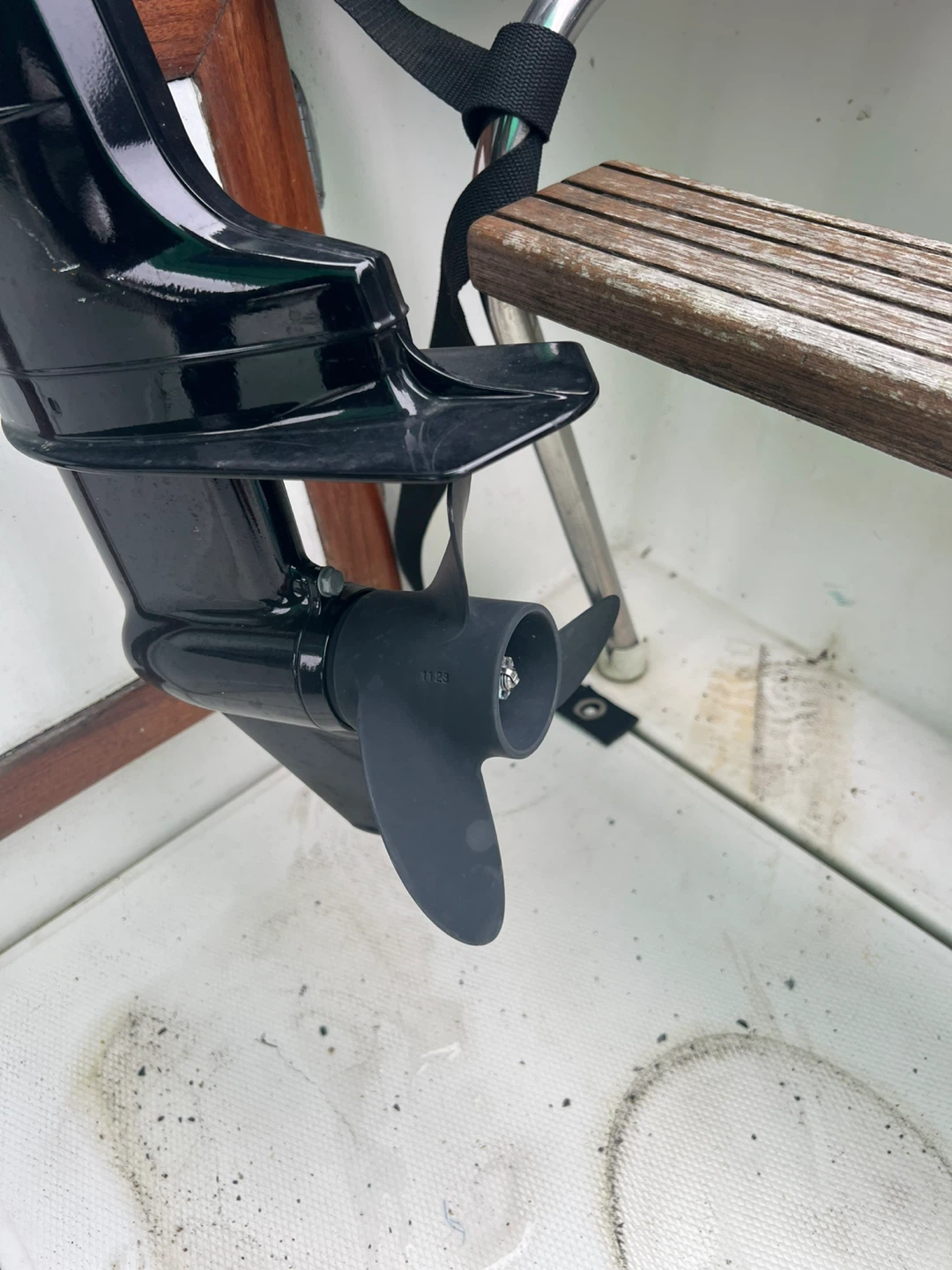Mercury 6 FourStroke Outboard Motor - Like New!