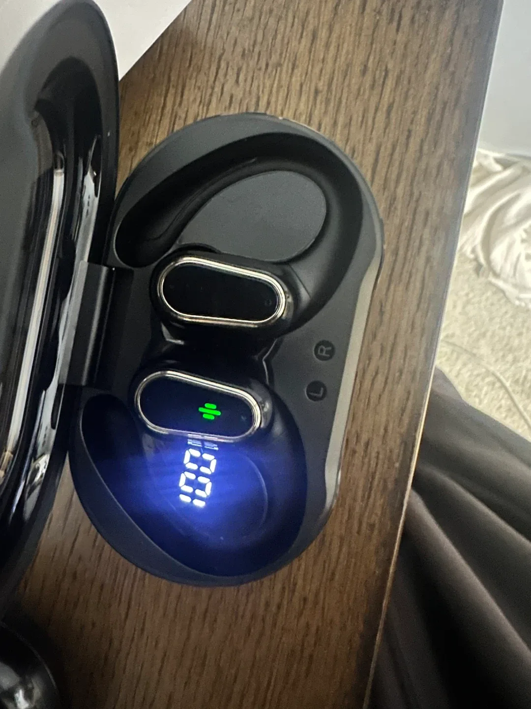 OYIB S75 True Wireless Earbuds - Sports/Running image indicator(2)