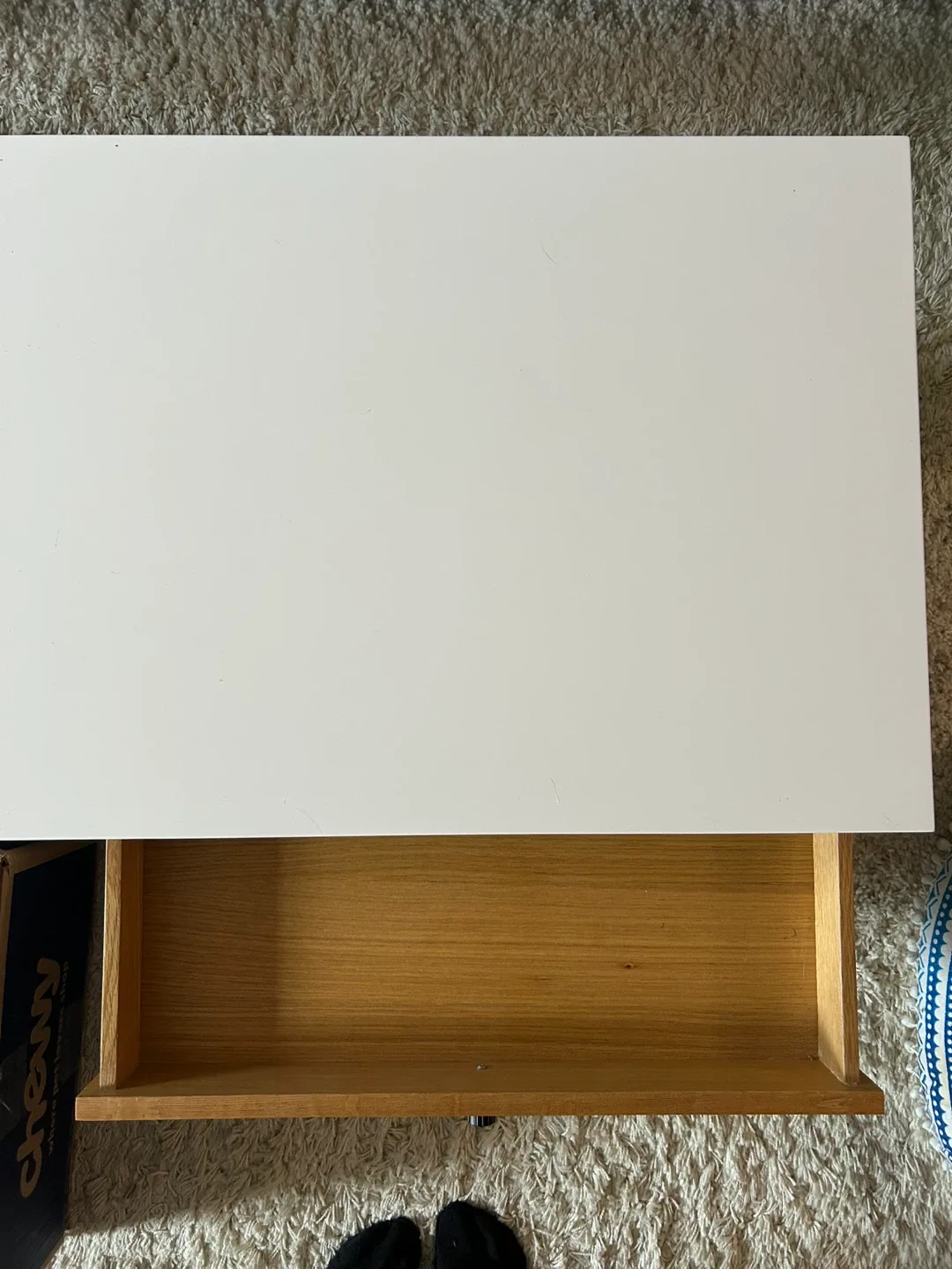 Bios 53” Coffee table image indicator(2)