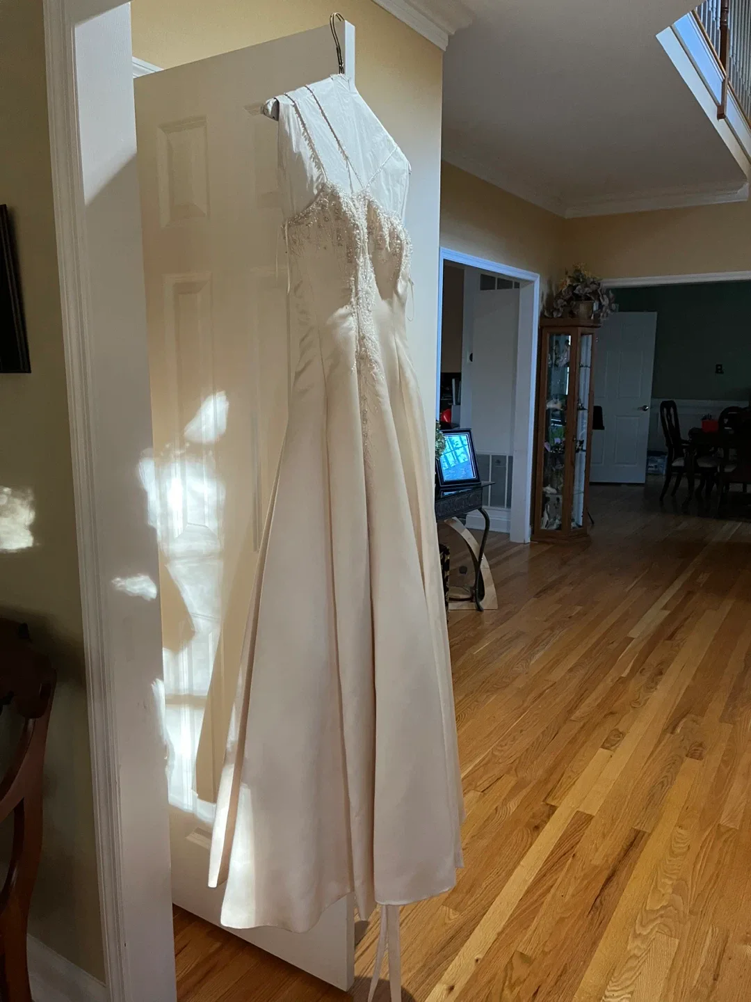 Wedding Dress - Ivory image indicator(3)