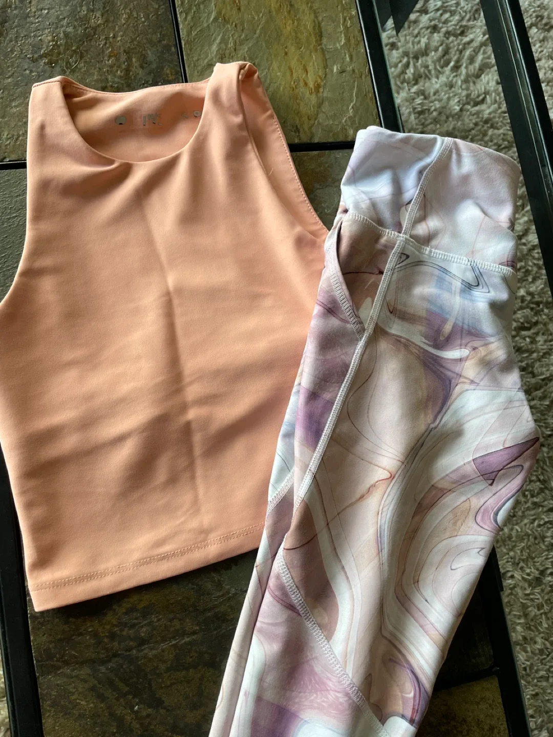 Top Urban kids  & Leggings Old Navy size 8 image indicator(2)