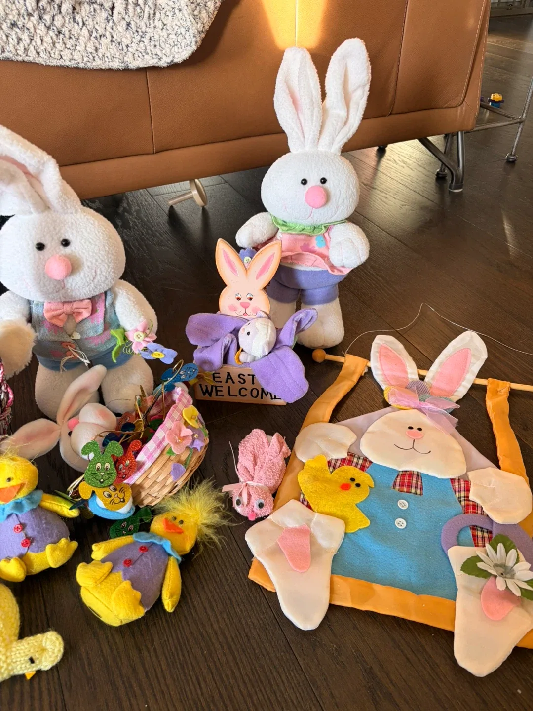 Easter basket with bunny plushies & decorations image indicator(6)