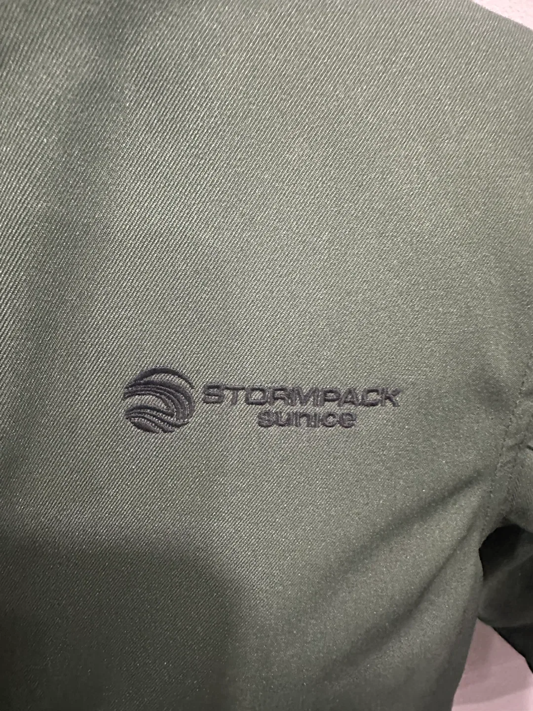 Stormpack Sunice Kids' Snowsuit - Size 4 image indicator(2)