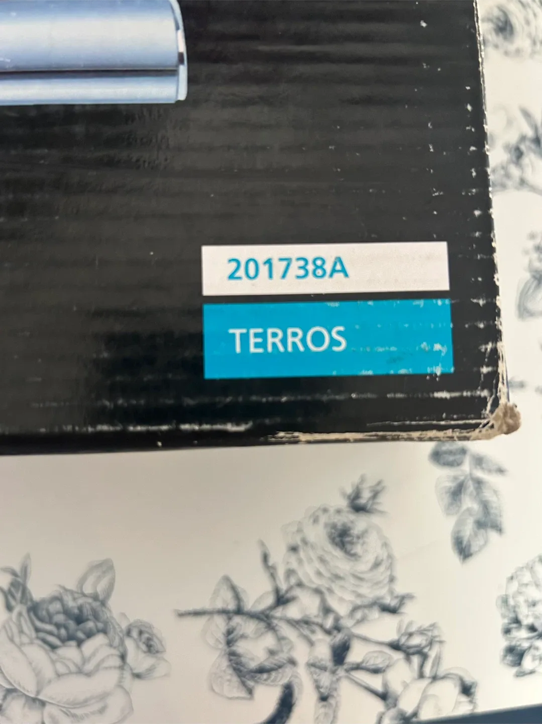 $95 Off! – EGLO DNA Linear LED Pendant – Never Installed – $125 image indicator(3)