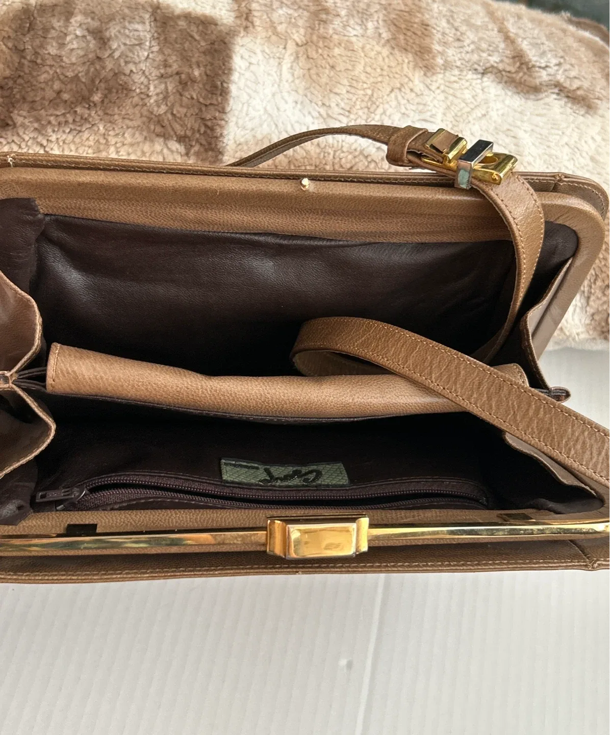 Vintage Goya Brown Leather Shoulder Handbag image indicator(5)