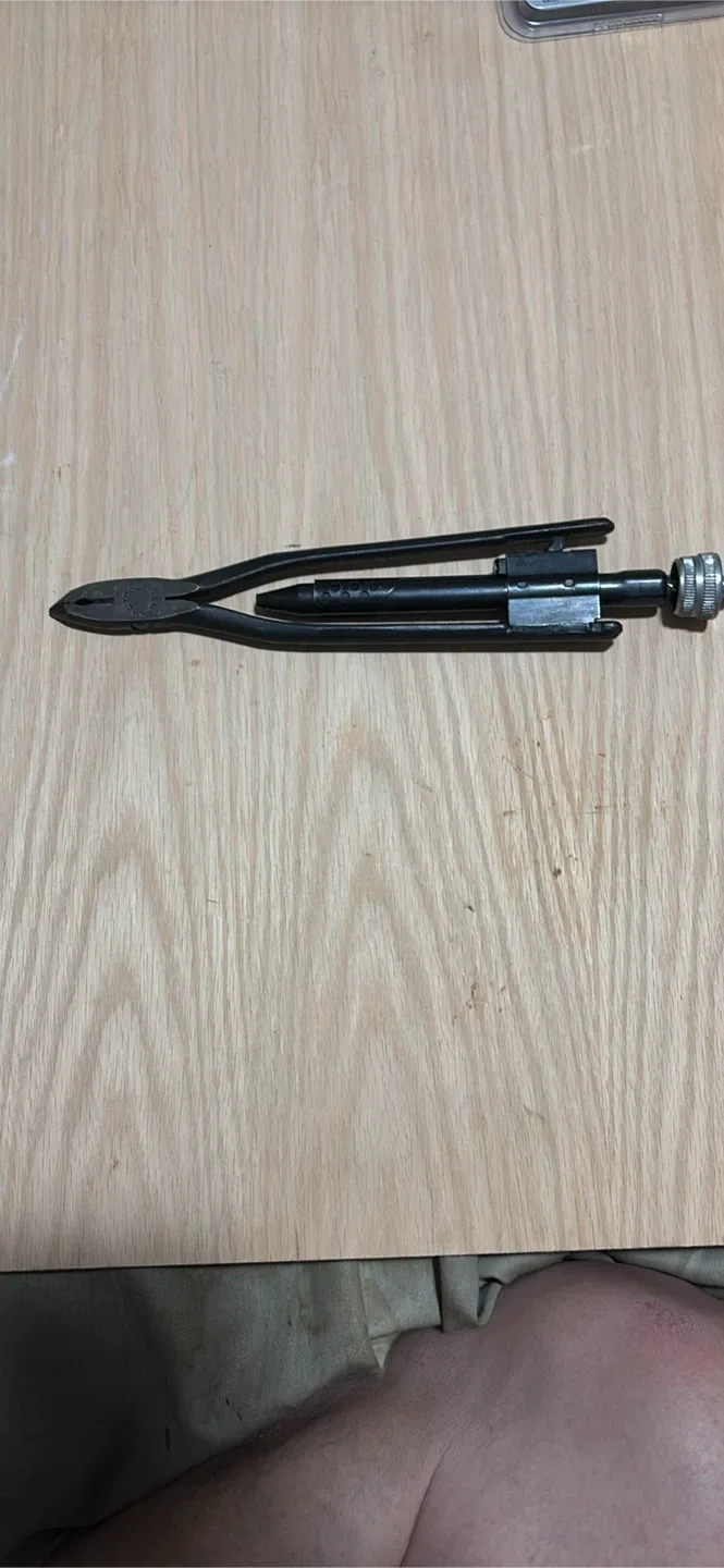 Safety Wire Twister Pliers image indicator(2)