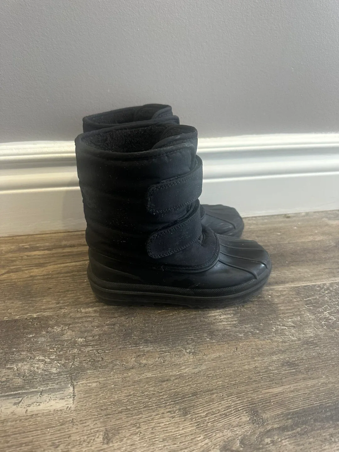 Children’s Place Black Winter Snow Boots - Size 11 image indicator(2)