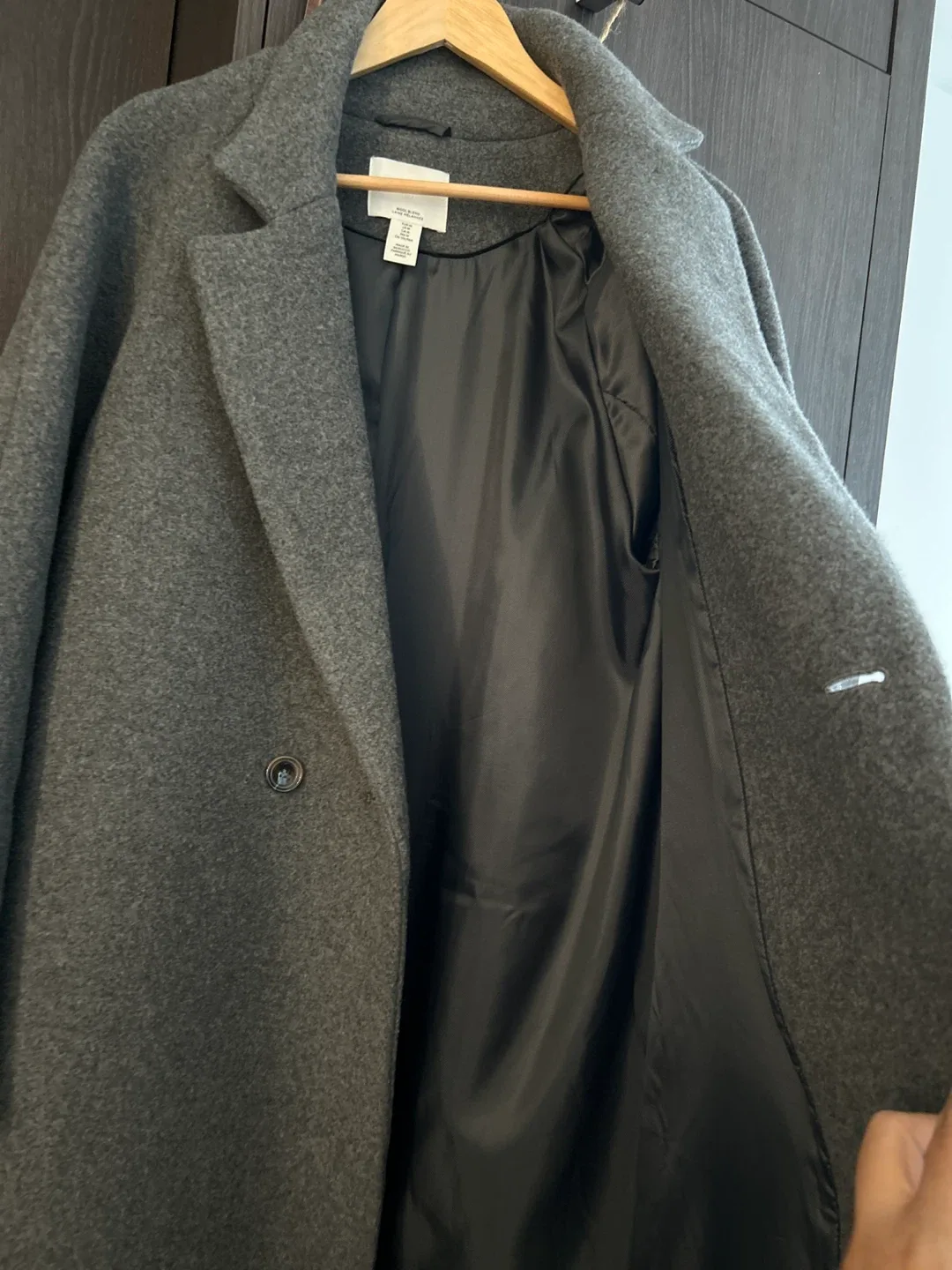 H&M Wool Blend Grey Coat - Size M image indicator(4)