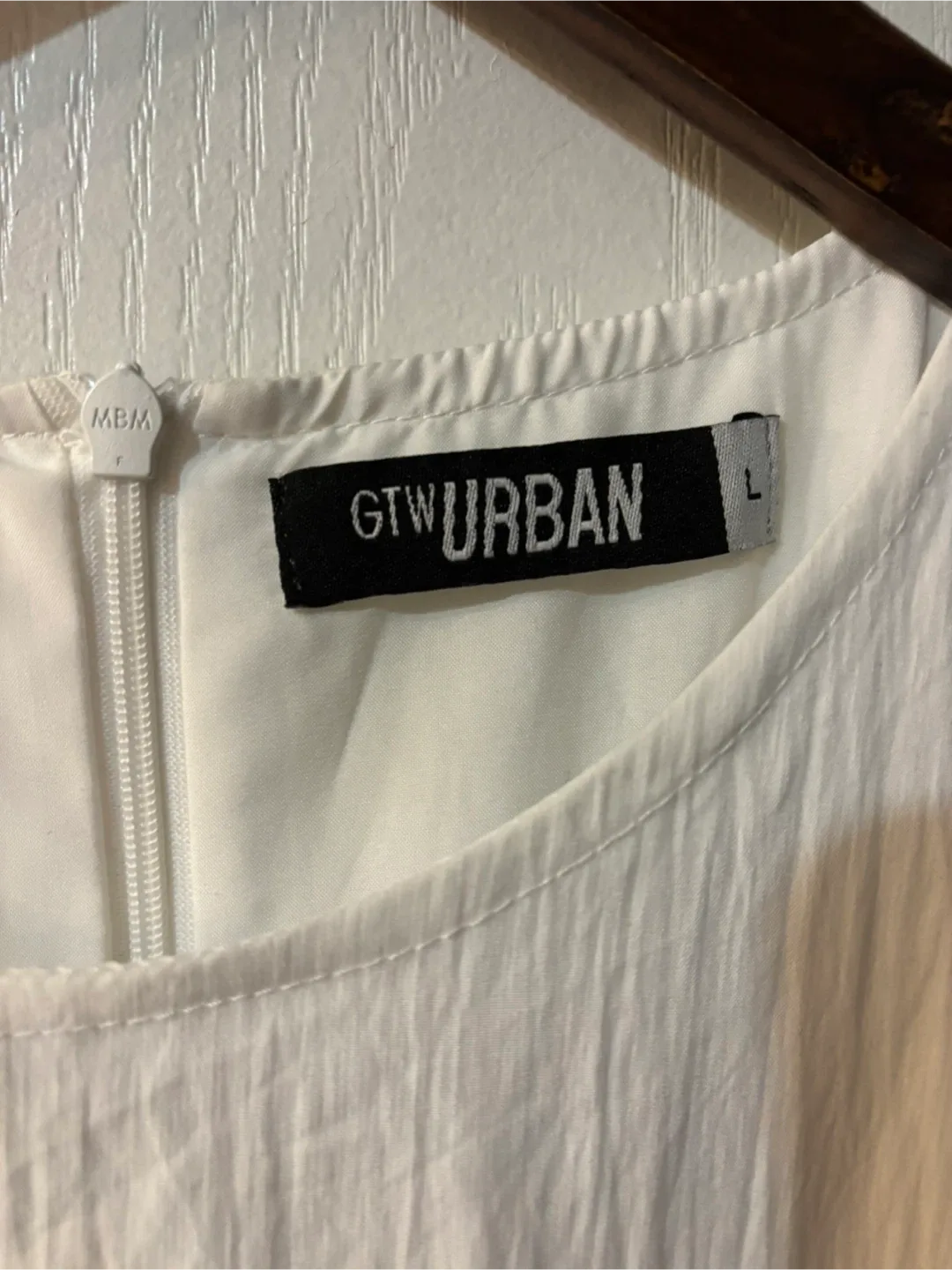 GTW Urban White Dress - Size L image indicator(3)