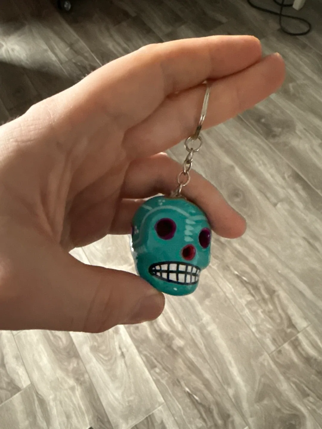 Handmade Turquoise Sugar Skull Keychain image indicator(2)