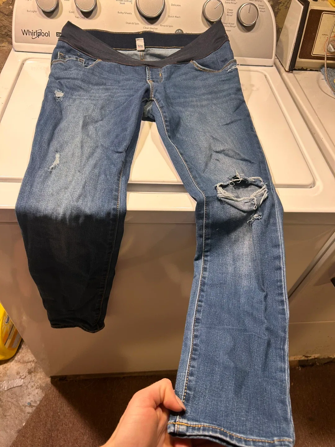 Old Navy Maternity Skinny Jeans, Size Medium image indicator(2)