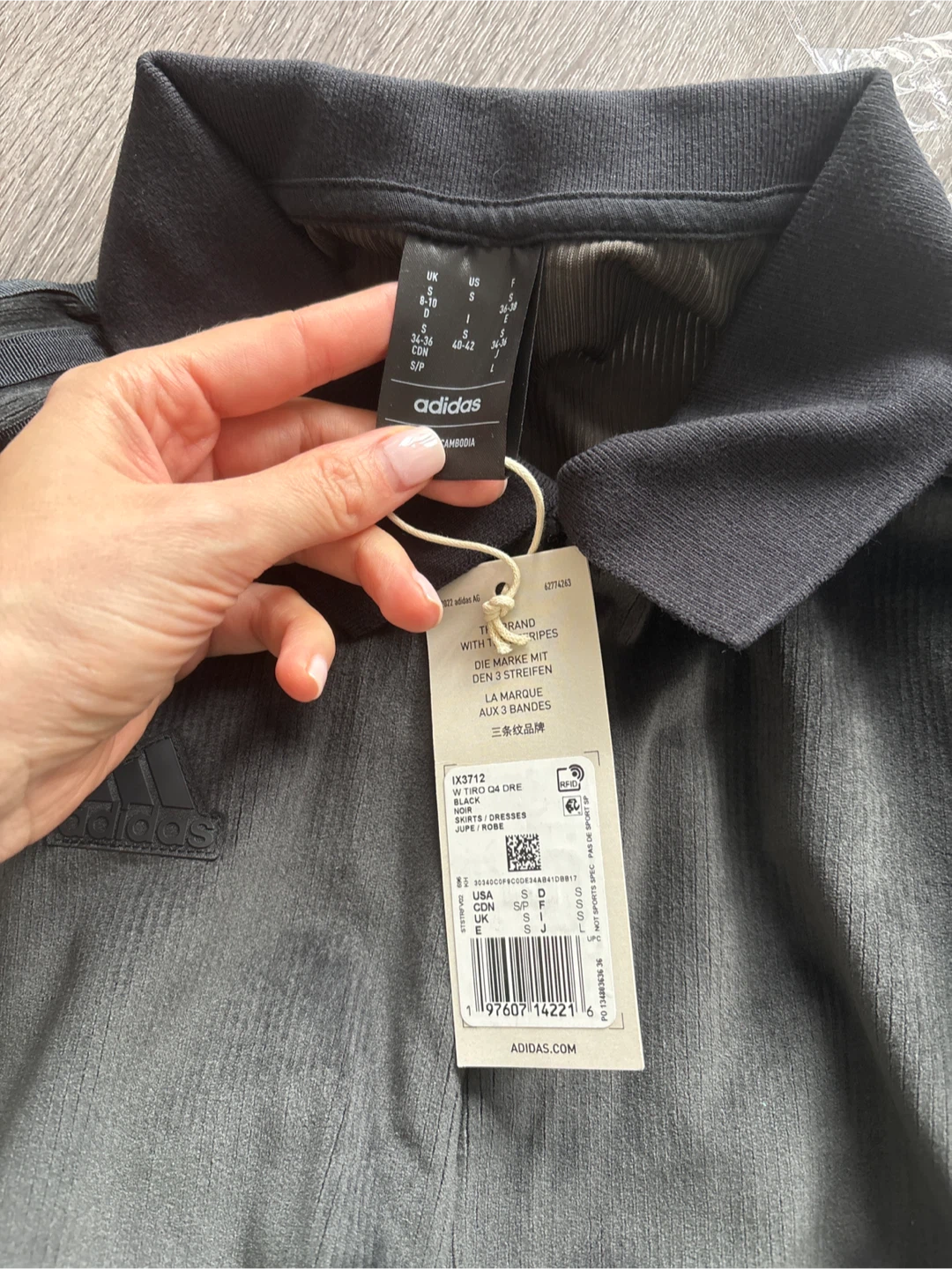 Adidas Black Velvet Dress - photo 4