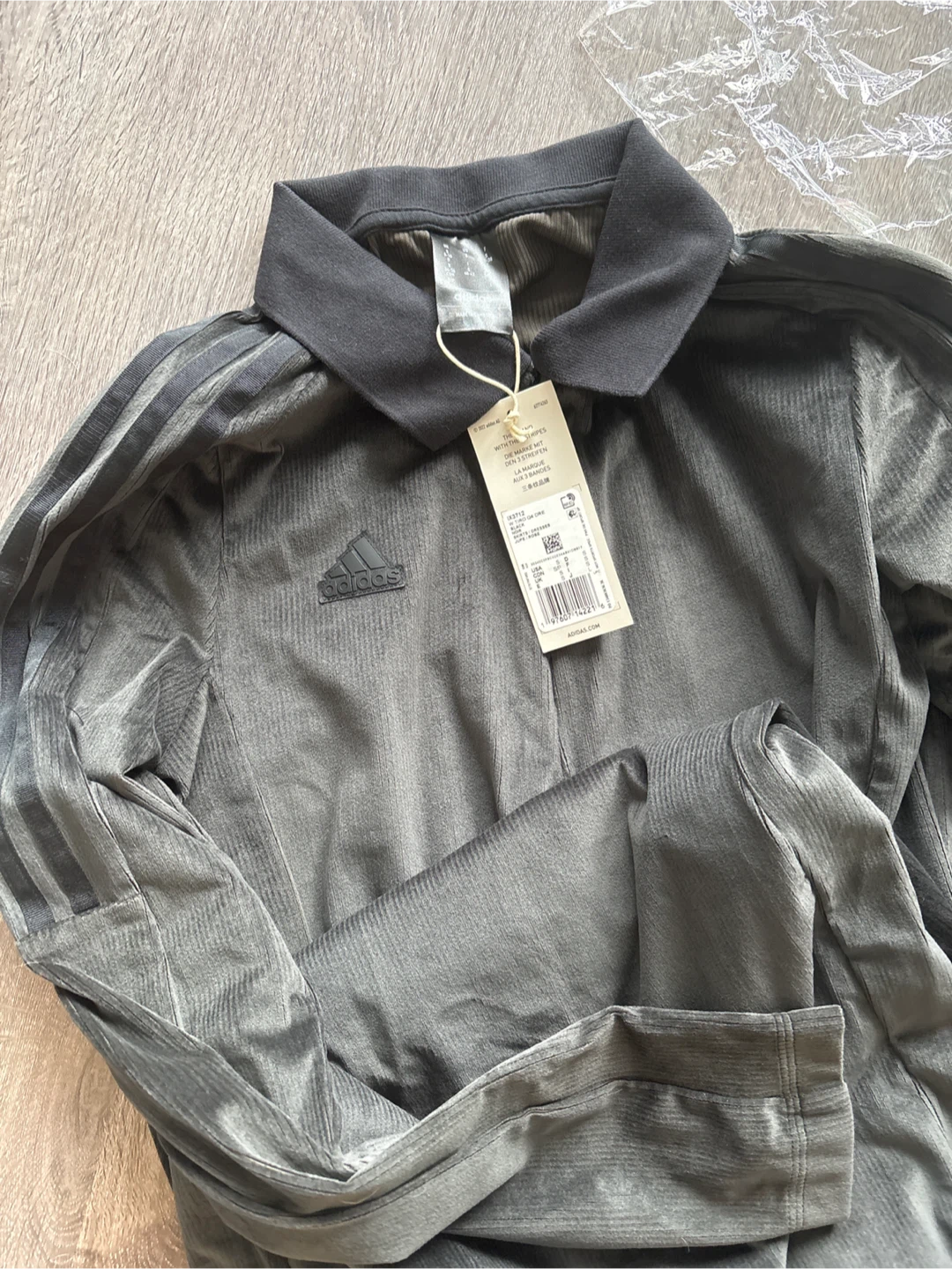 Adidas Black Velvet Dress - photo 5
