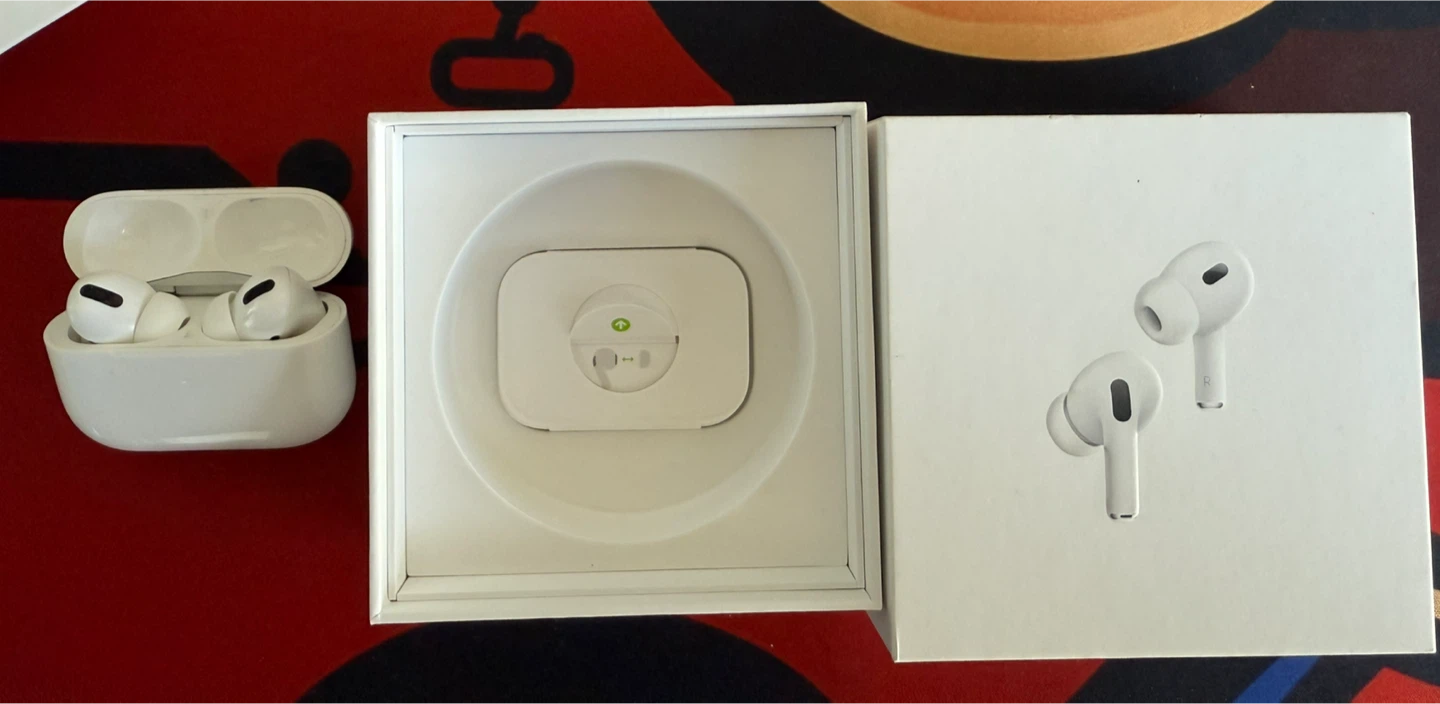 Mint Apple AirPods Pro 1