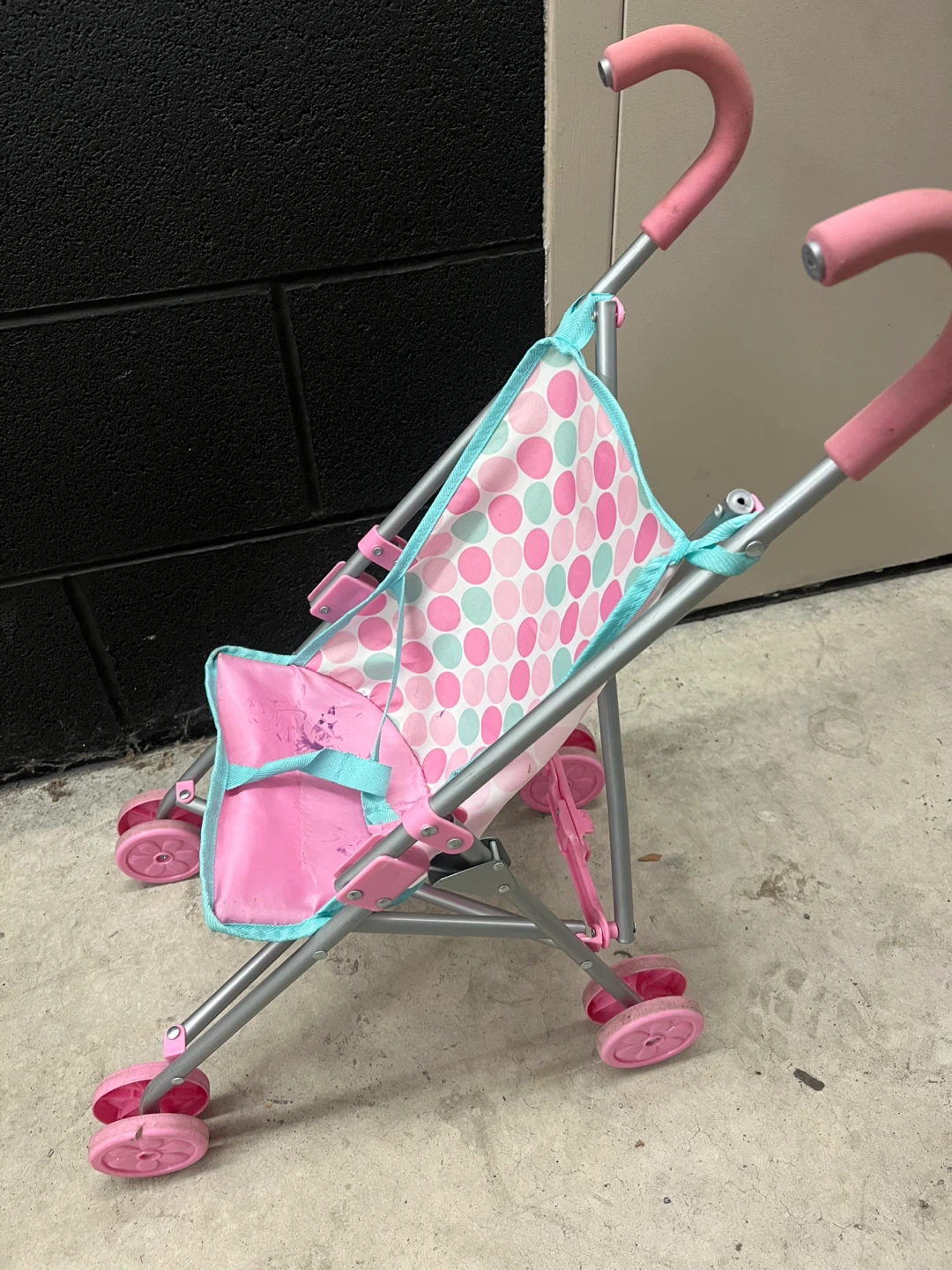 Free Kids Pink & Polka Dot Toy Stroller - photo 2