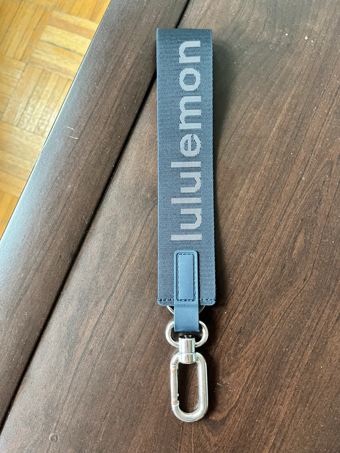 Lululemon Key Chain - photo 2