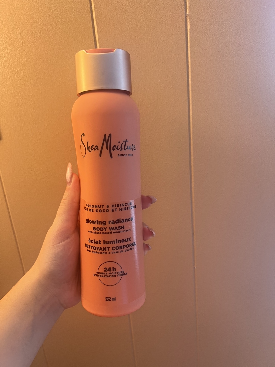 Shea Moisture Coconut & Hibiscus Body Wash 532ml - photo 2