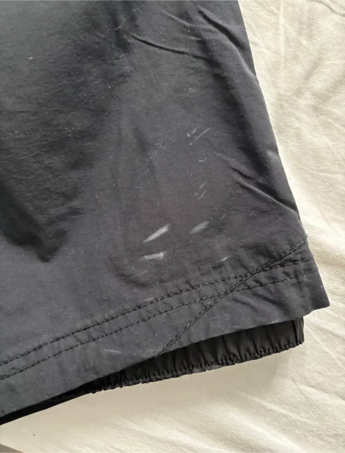 Black Pants image indicator(4)