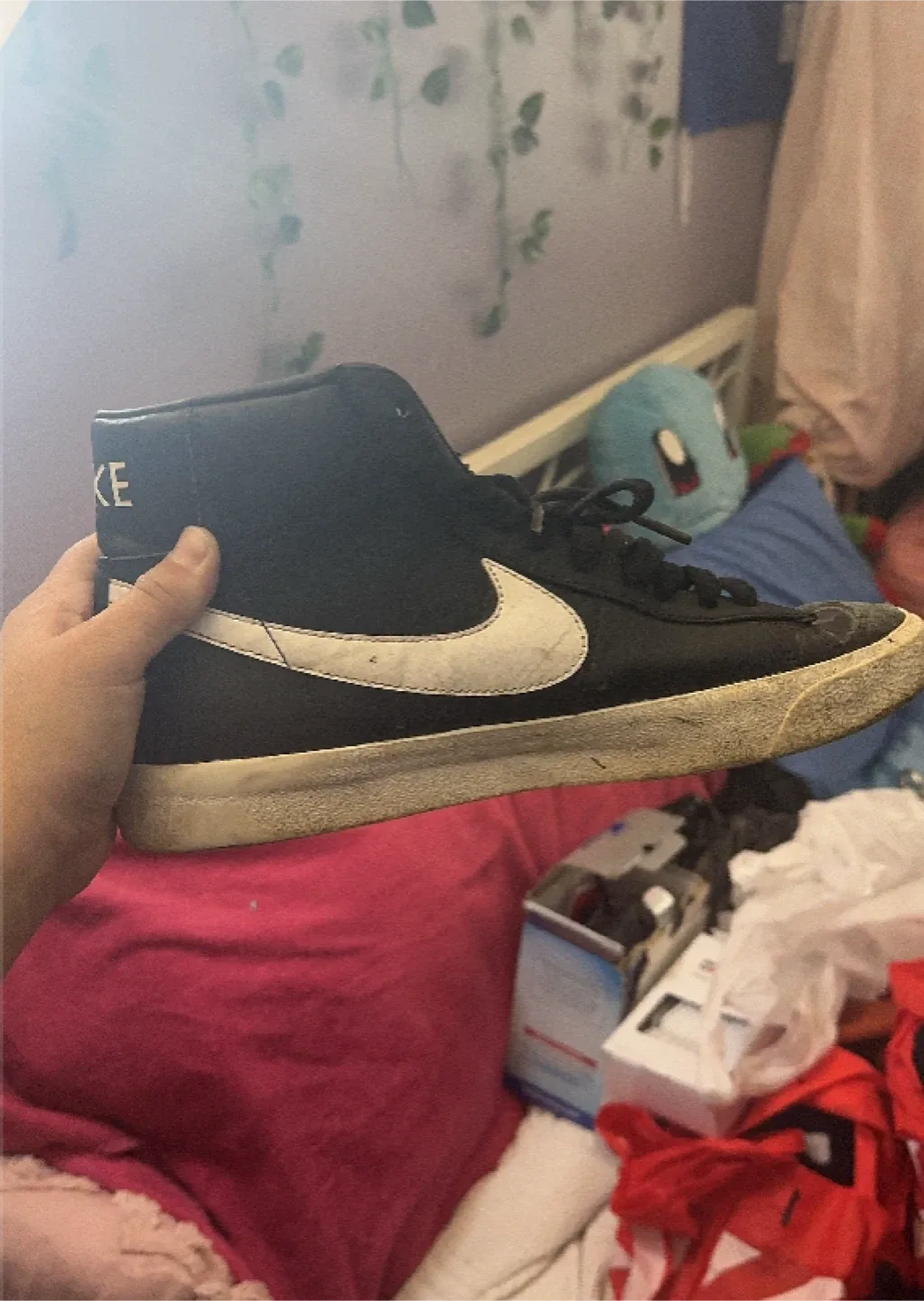 Nike Blazer Mid '77 Black Sneakers - US 10 image indicator(2)