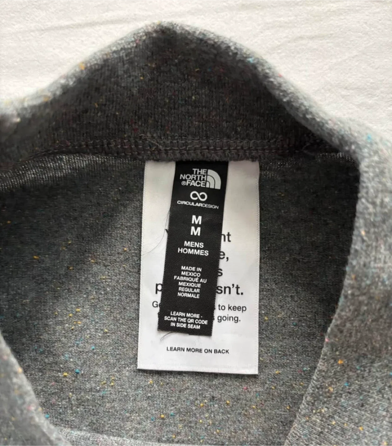 The North Face Tee - Size M image indicator(3)